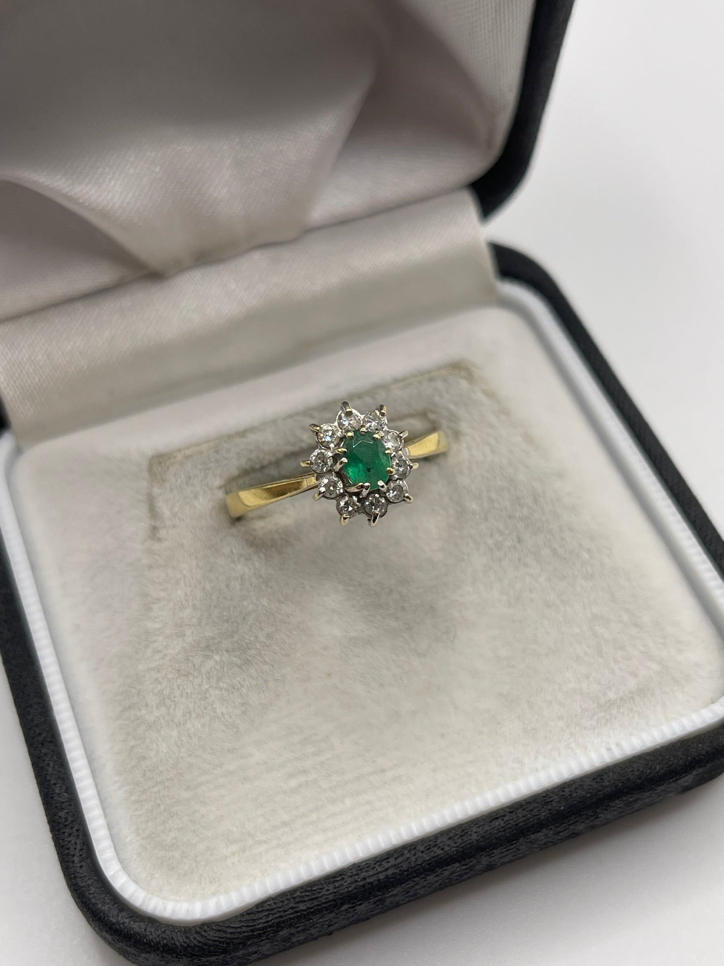 18ct gold emerald and diamond ring