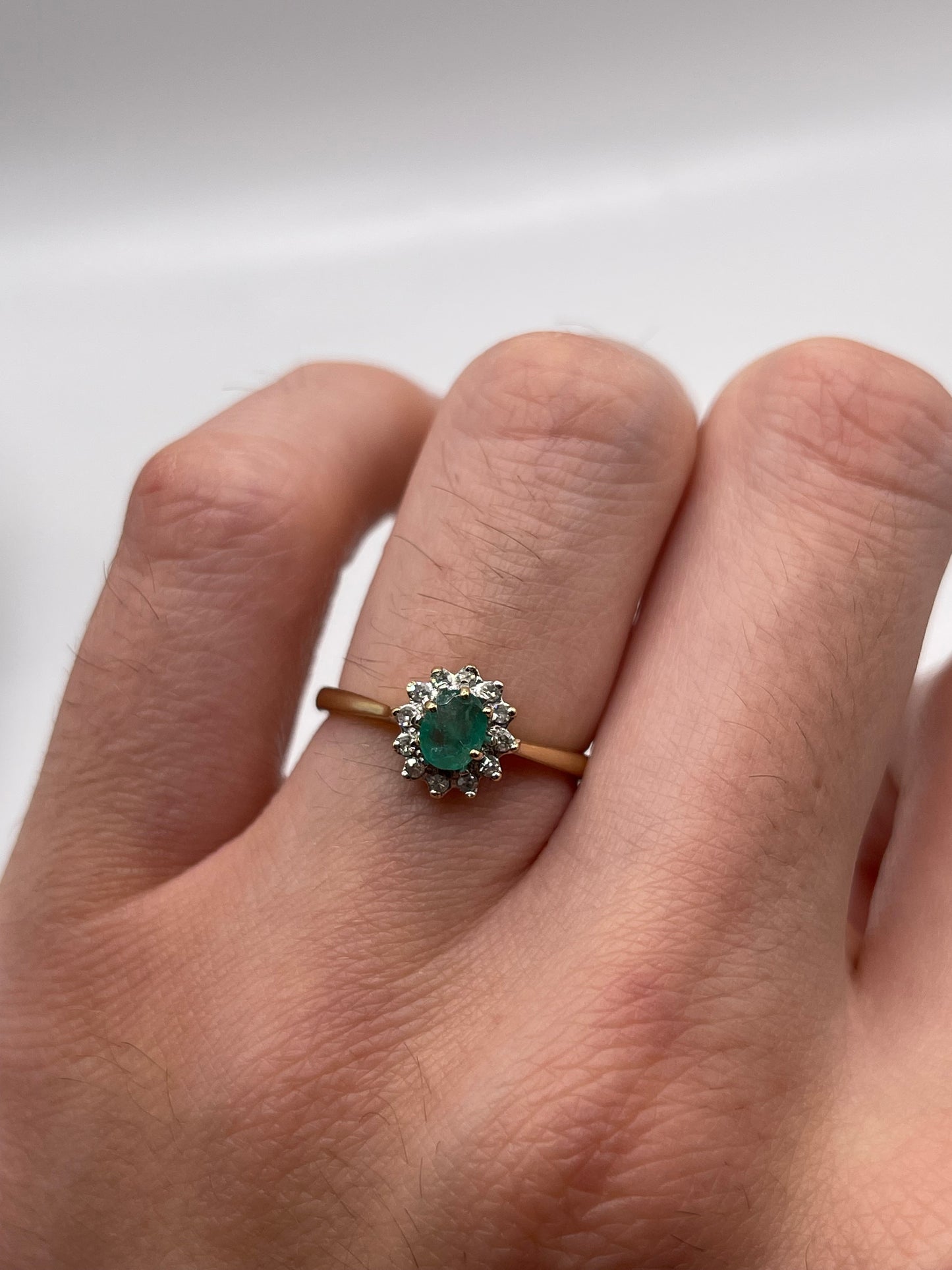 9ct gold emerald and diamond ring