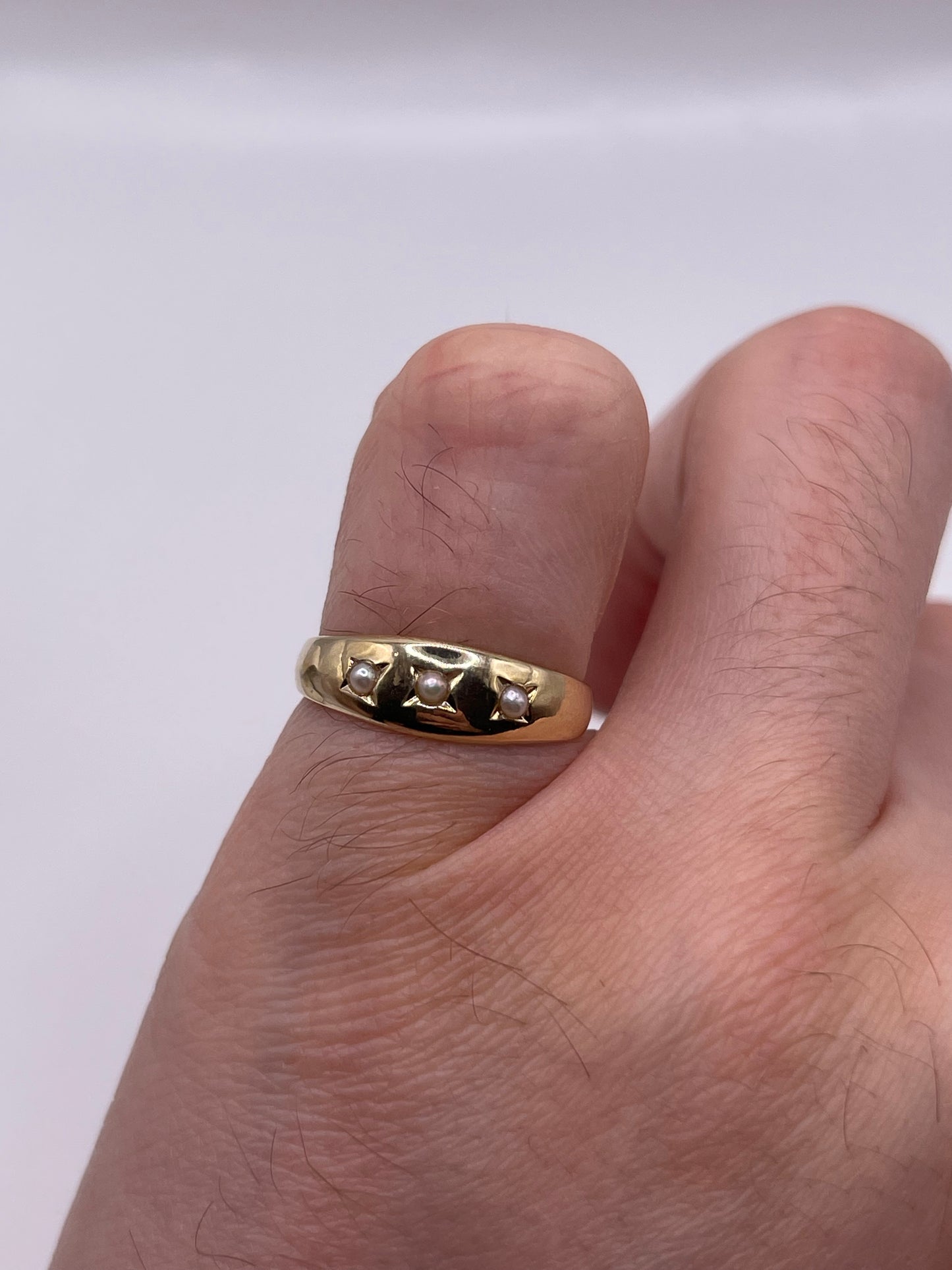 9ct gold pearl gypsy ring