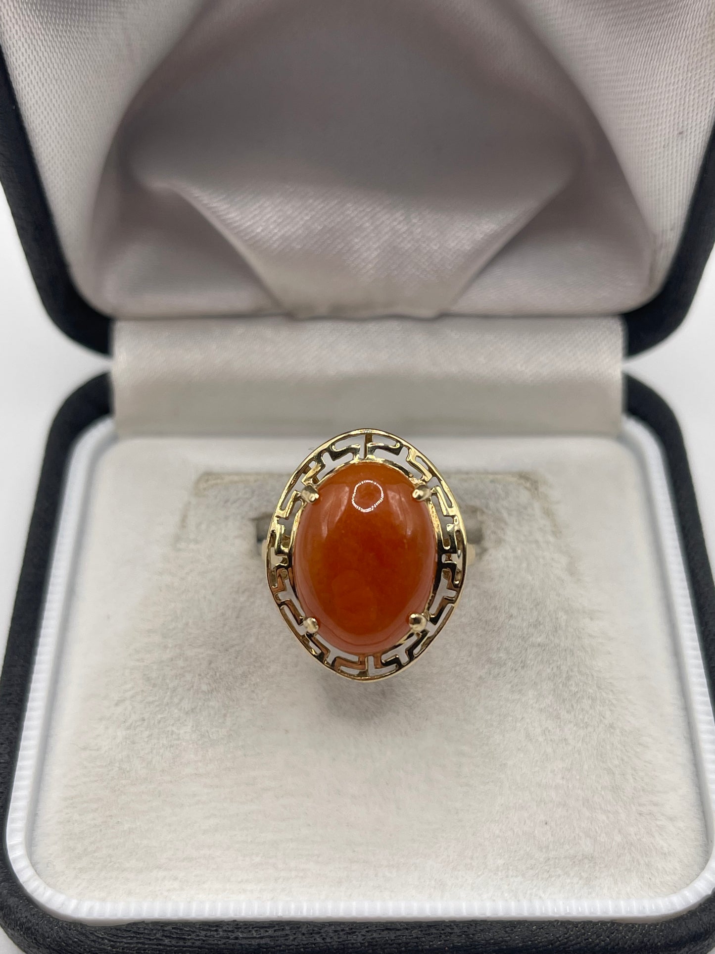 14ct gold jade ring