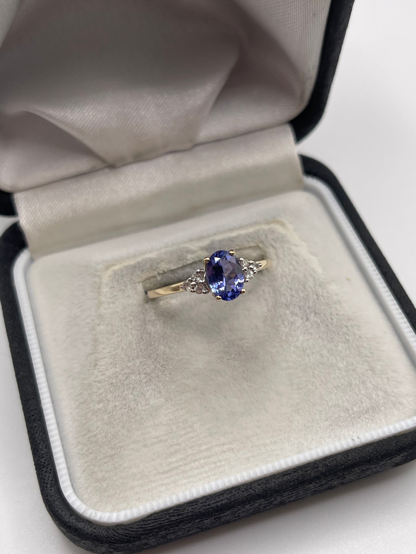 9ct gold tanzanite and zircon ring