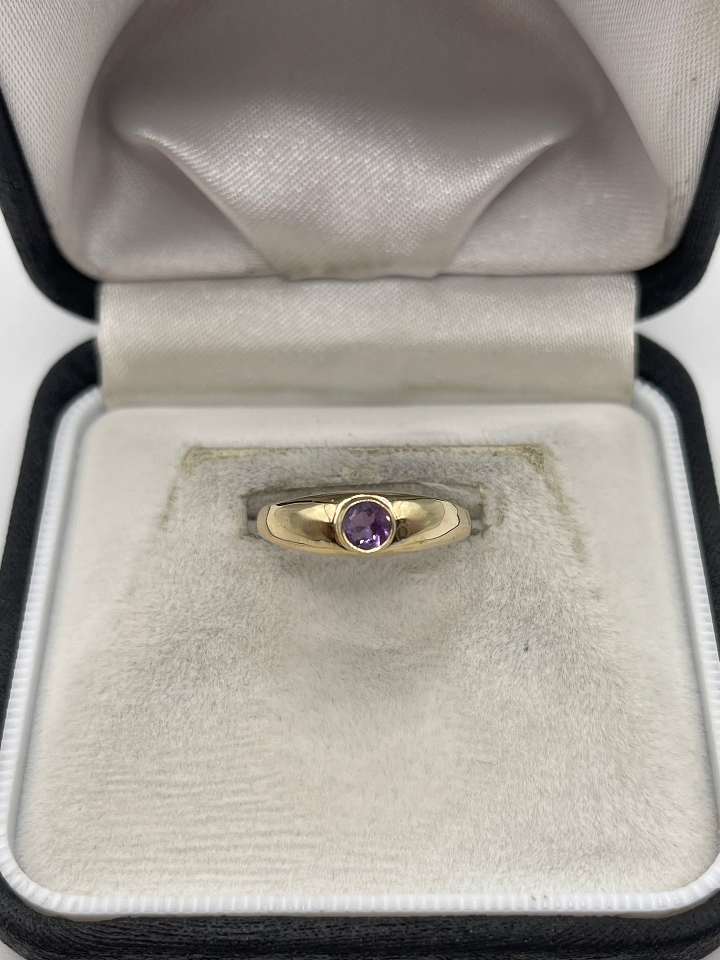 9ct gold amethyst gypsy ring