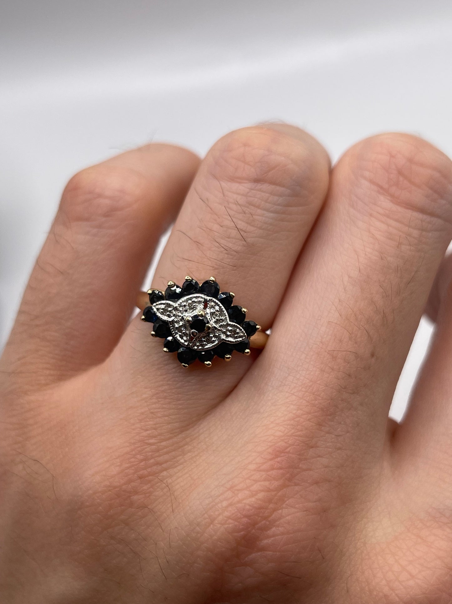 9ct gold sapphire and diamond ring