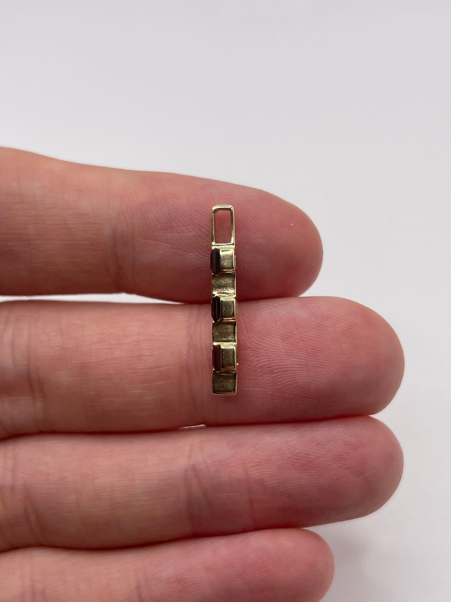 9ct gold Smokey quartz pendant