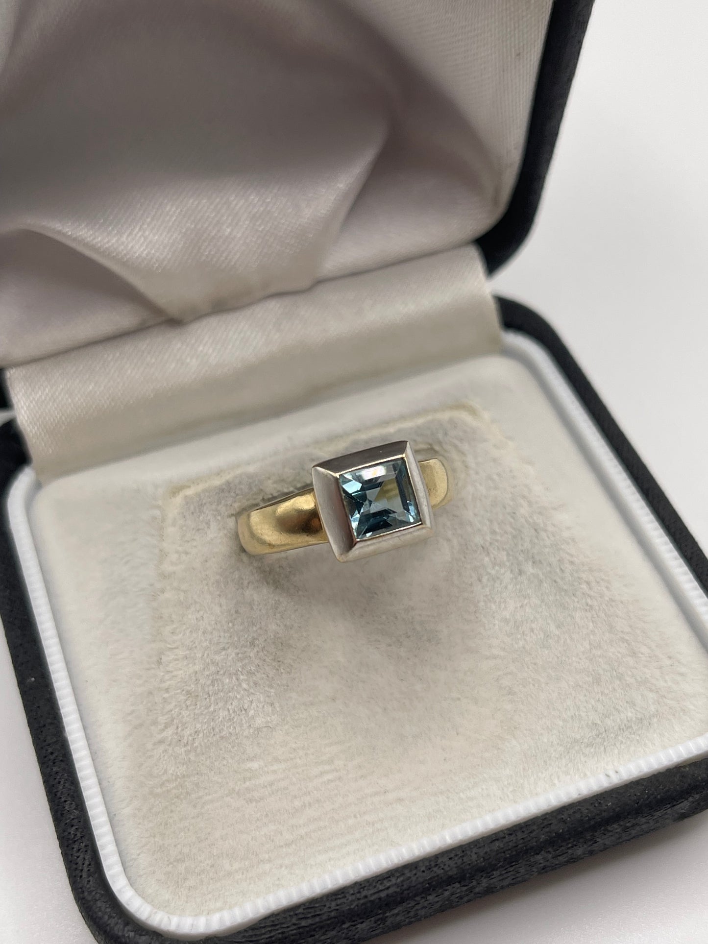 9ct two tone gold topaz ring