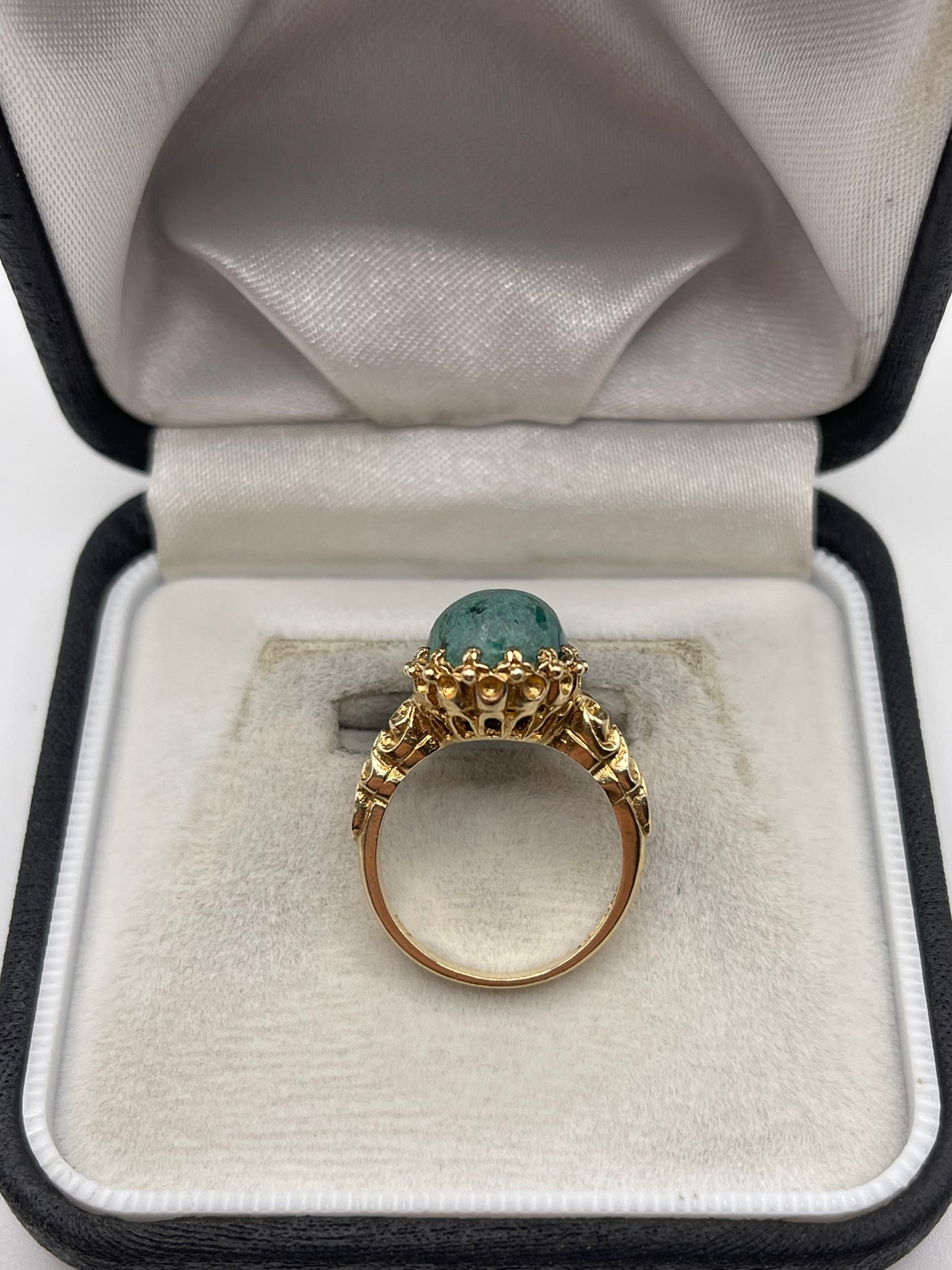 9ct gold gemstone ring