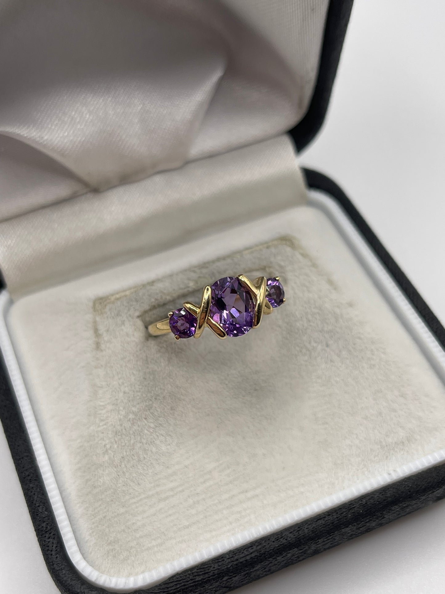 9ct gold amethyst ring