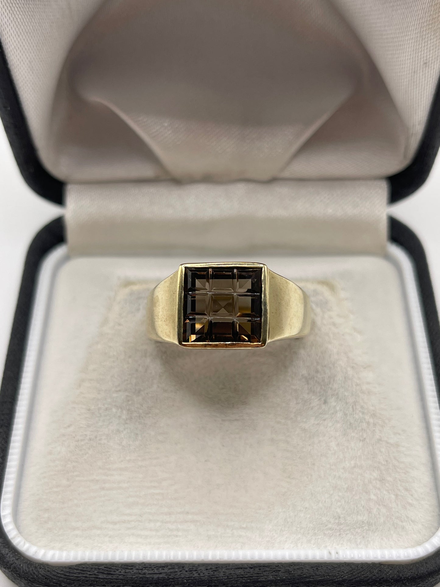 9ct gold Smokey quartz signet ring