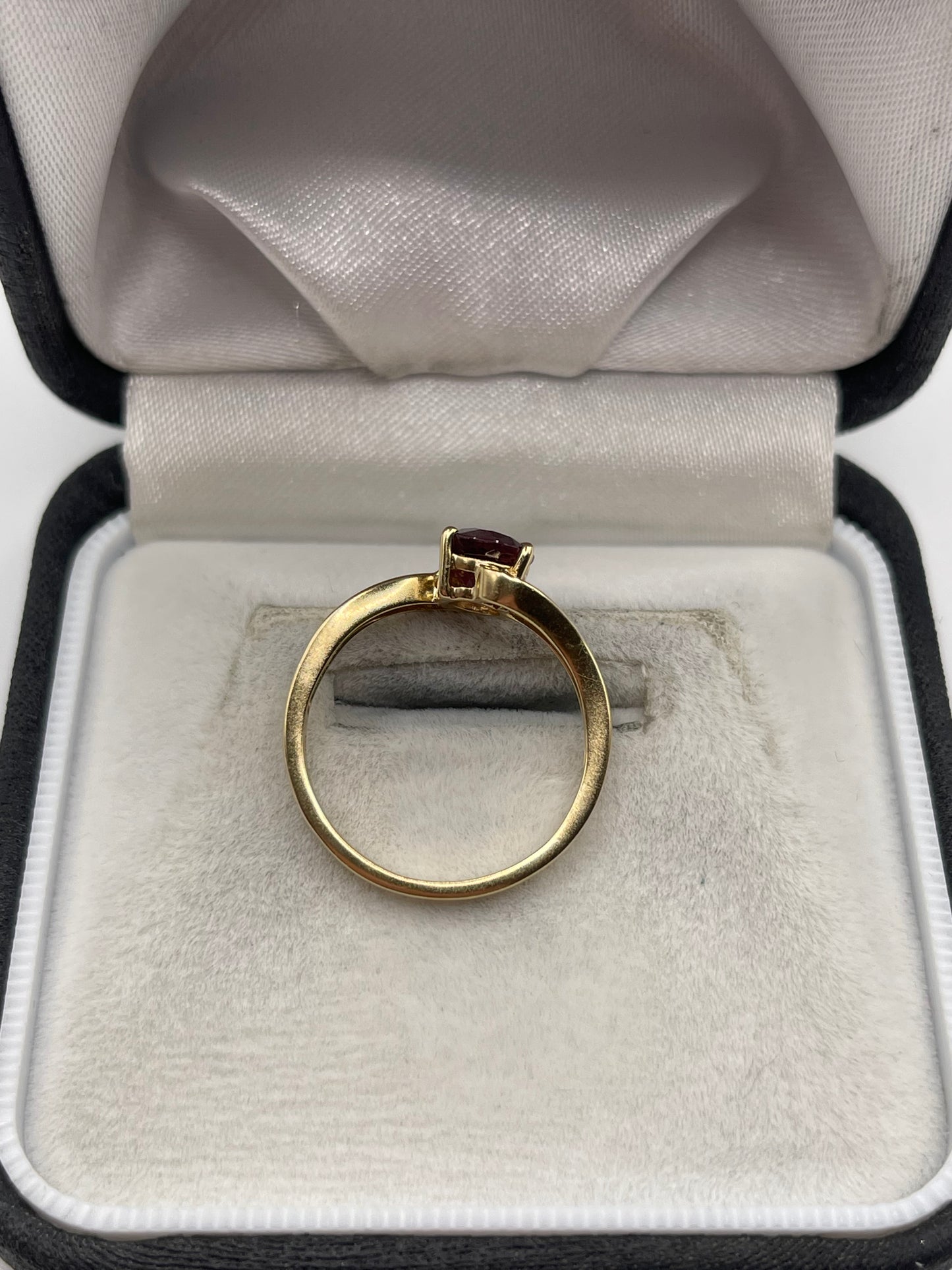9ct gold tourmaline ring
