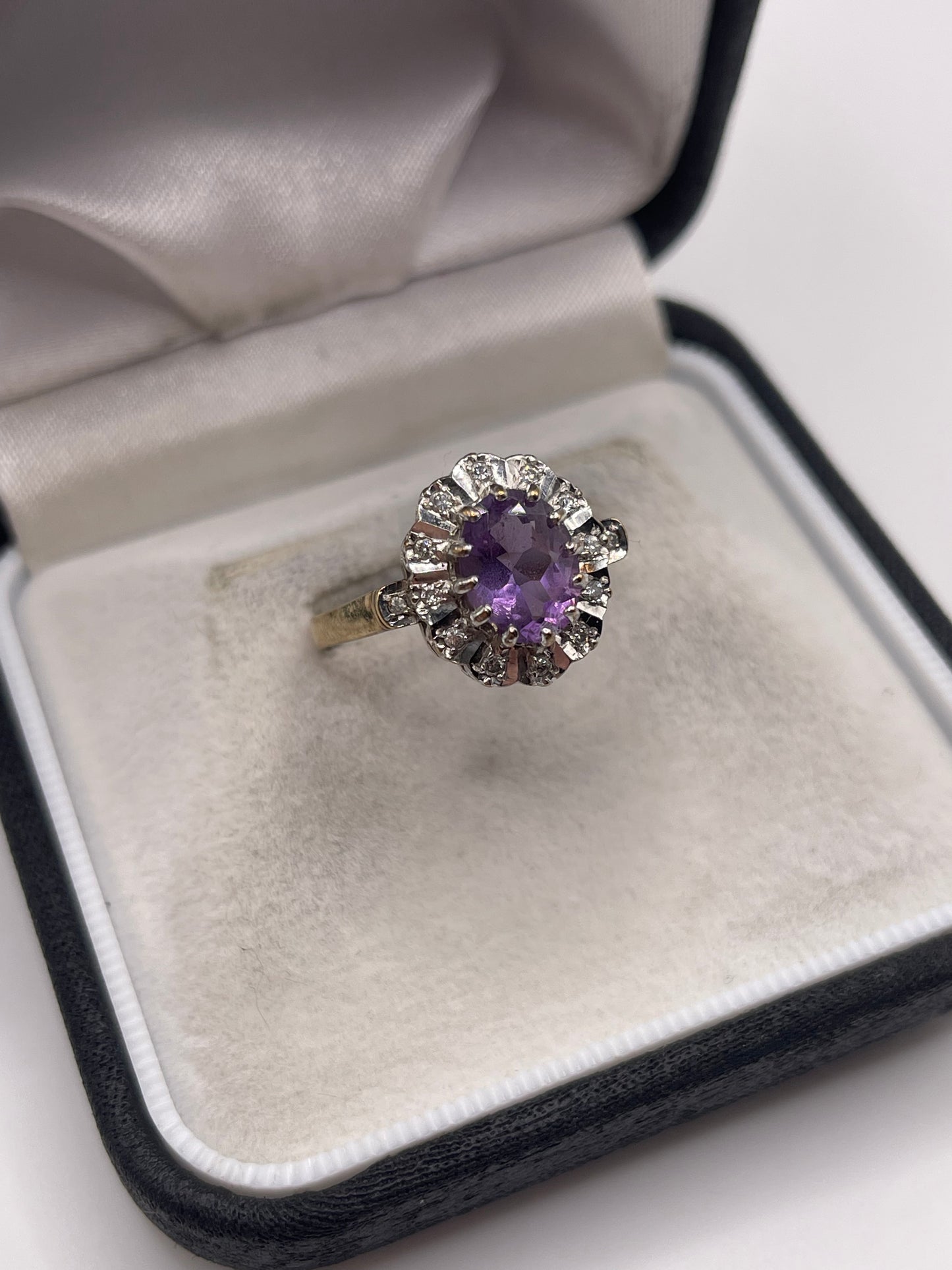 9ct gold amethyst and diamond ring