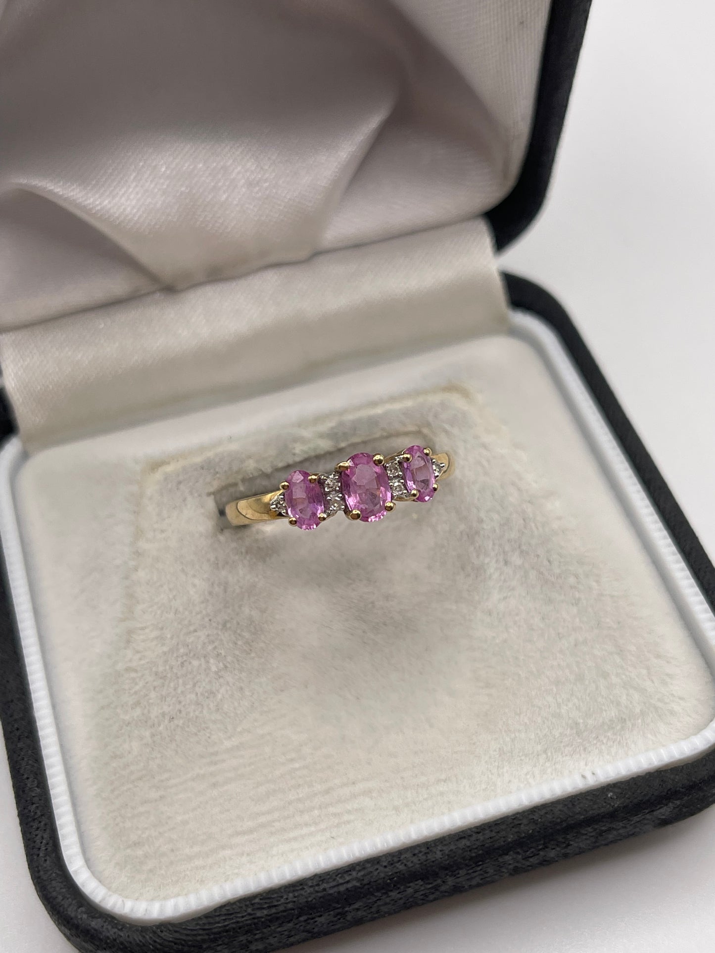 9ct gold pink sapphire and diamond ring