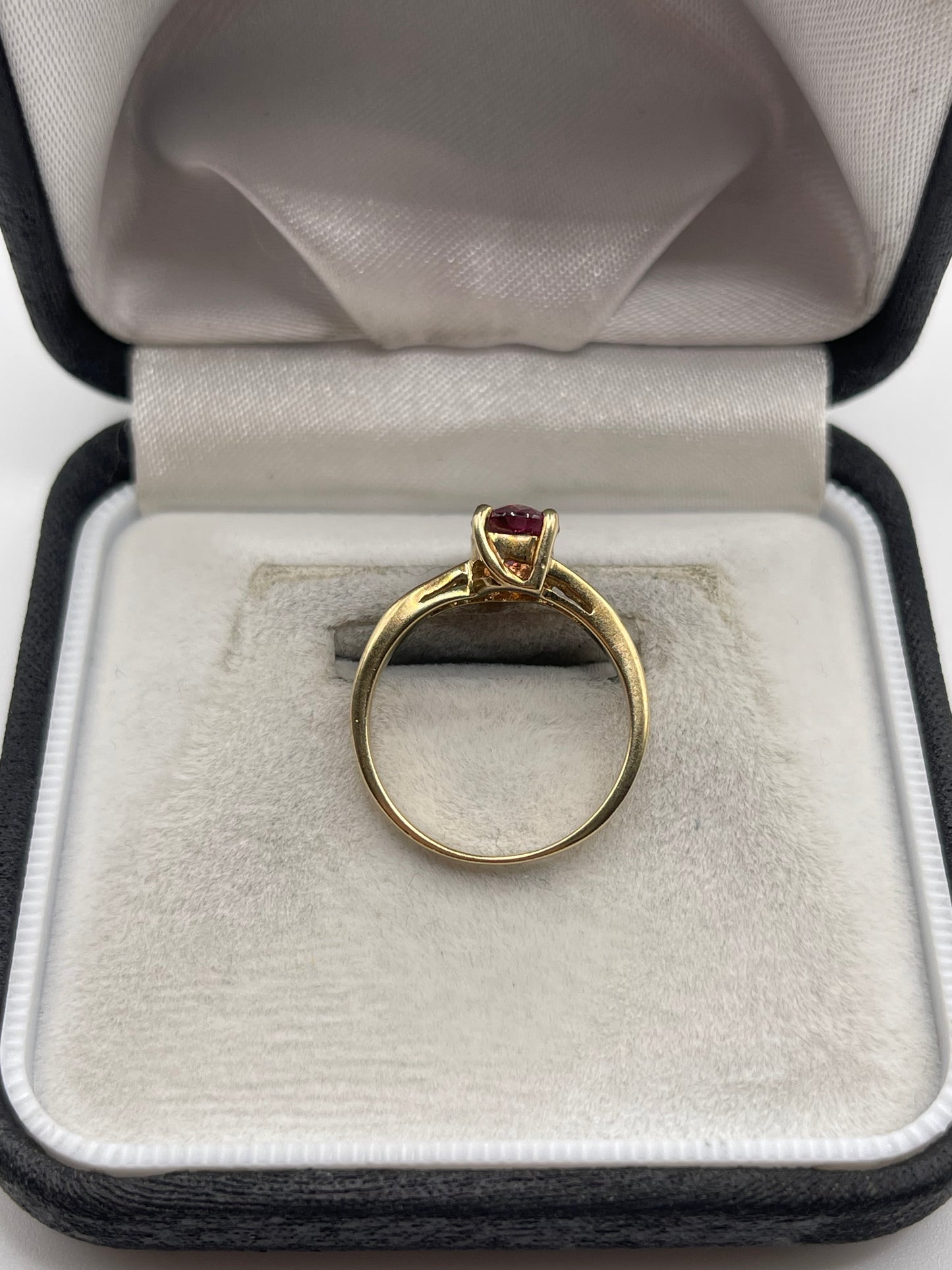 9ct gold topaz and zircon ring