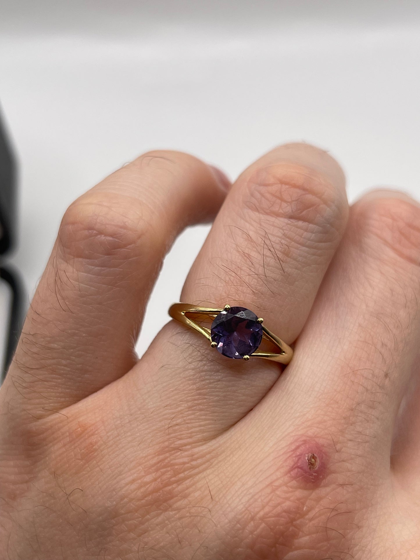 9ct gold blueberry quartz ring