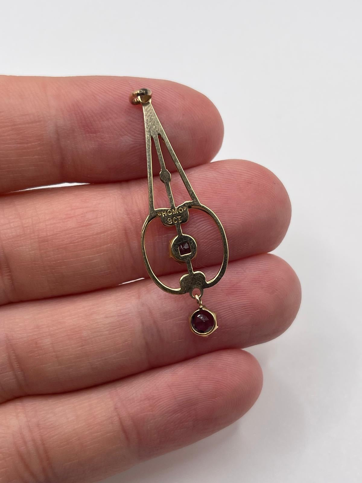 9ct gold amethyst pendant