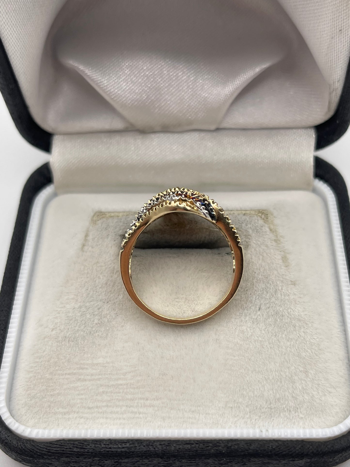 9ct gold diamond cluster ring
