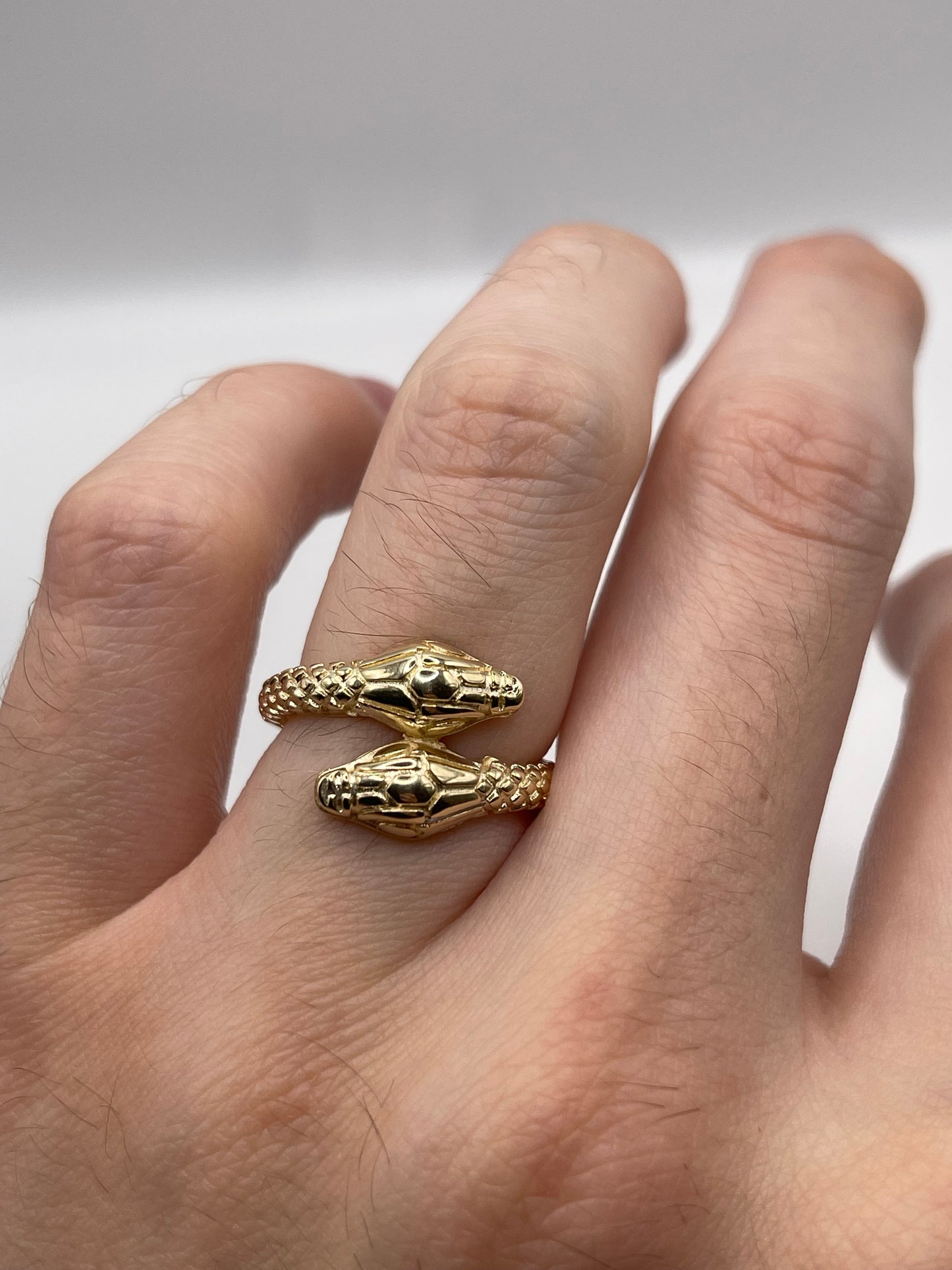9ct gold double snake ring