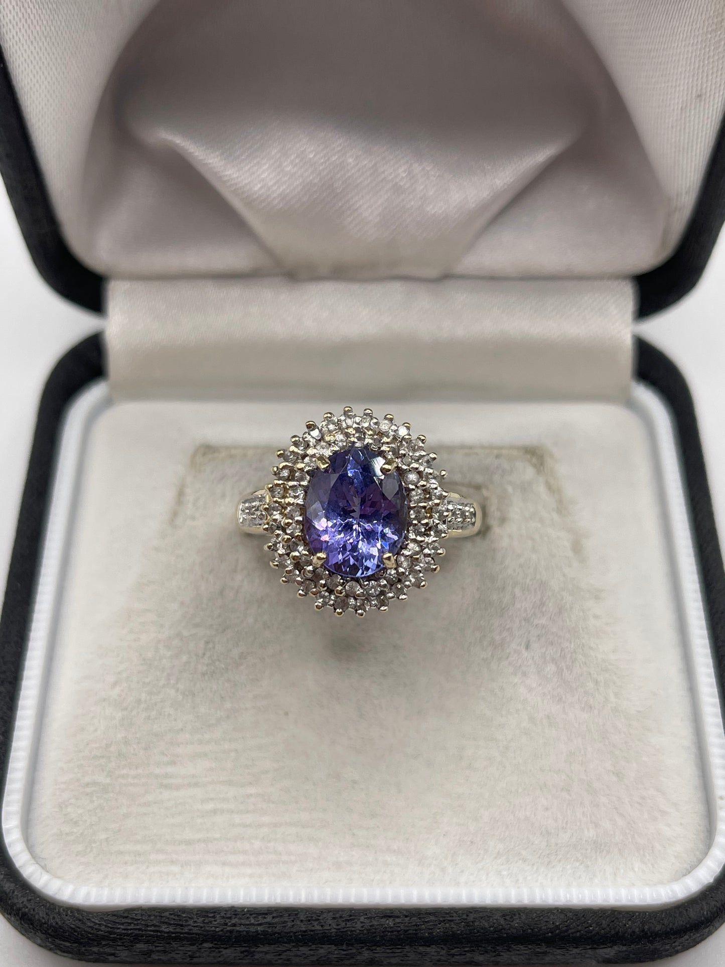 9ct gold tanzanite and zircon ring