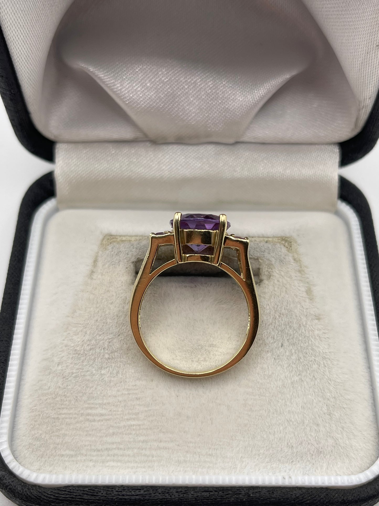 9ct gold amethyst ring
