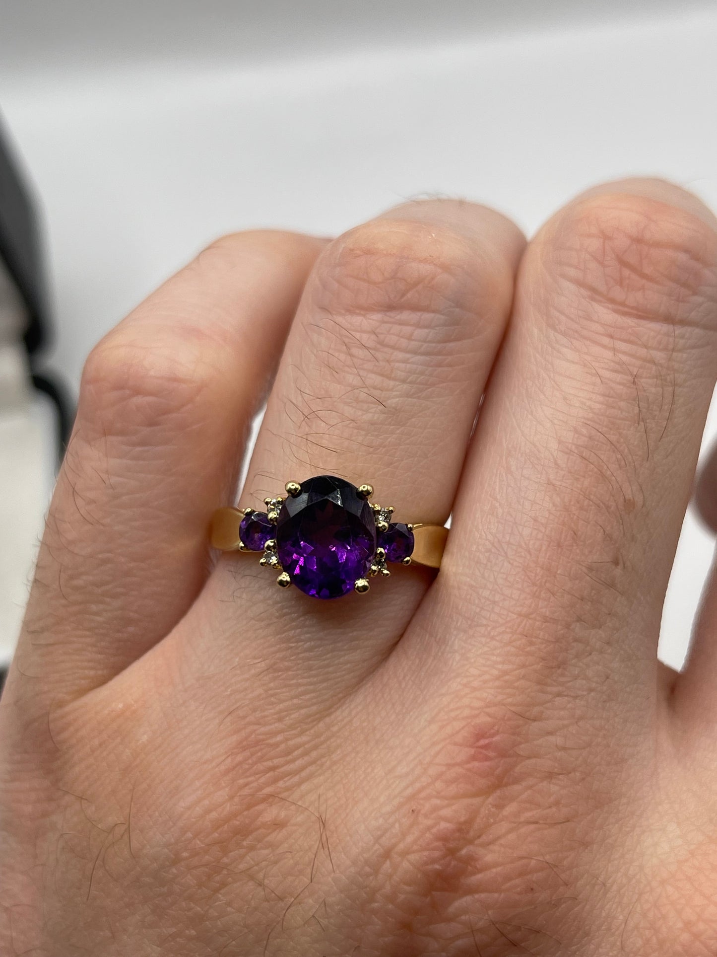 9ct gold amethyst and diamond ring