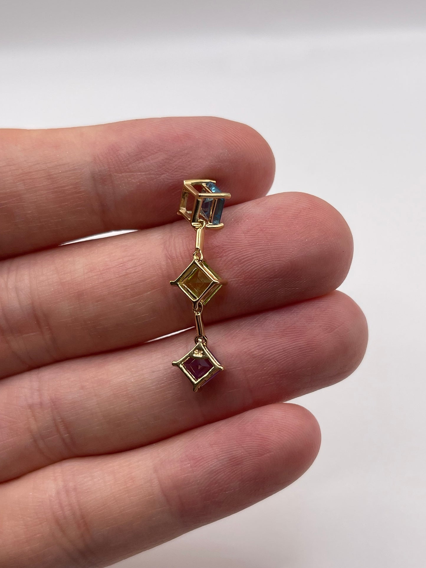 9ct gold topaz, peridot and amethyst pendant