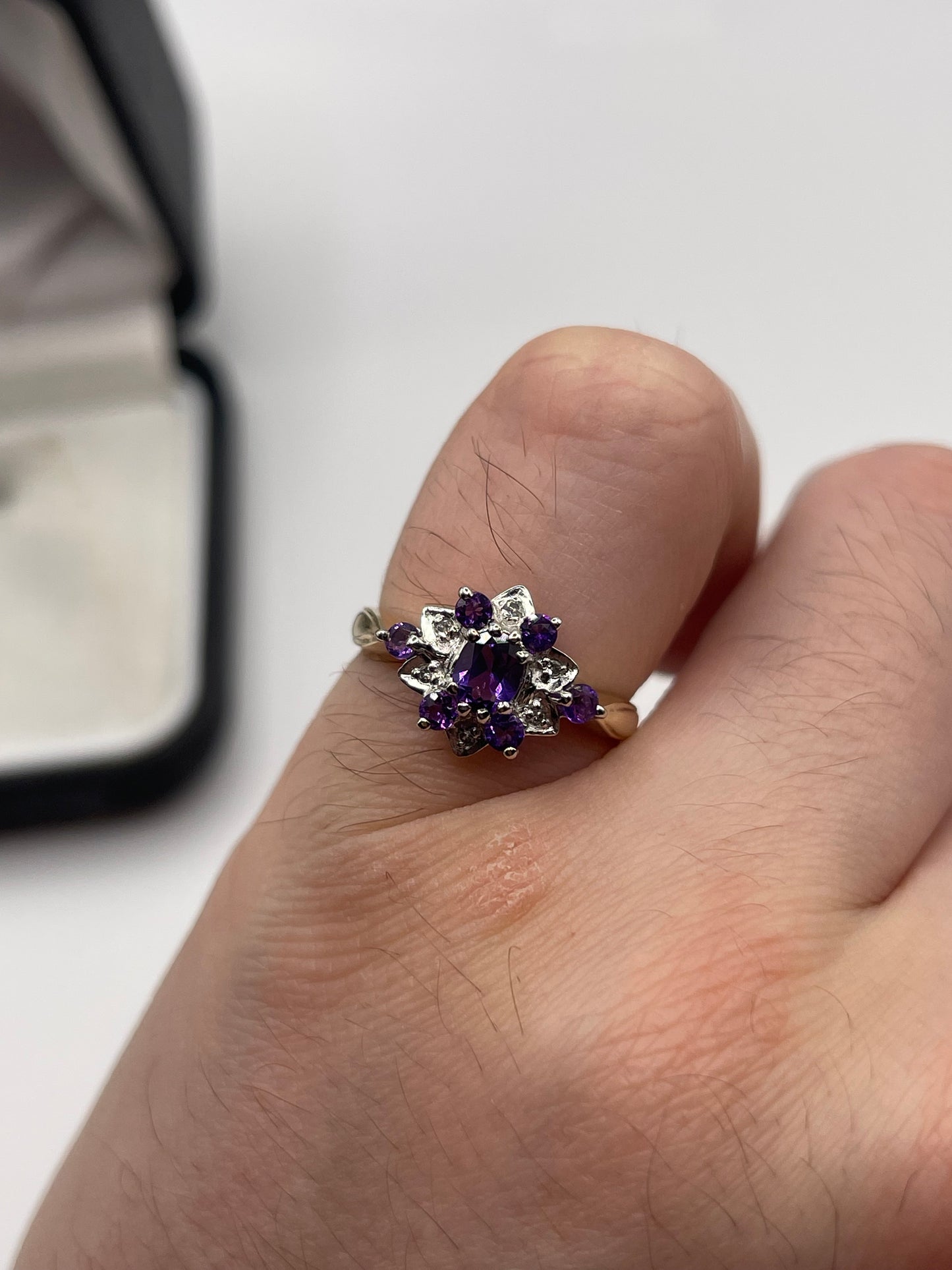 9ct gold amethyst and diamond ring