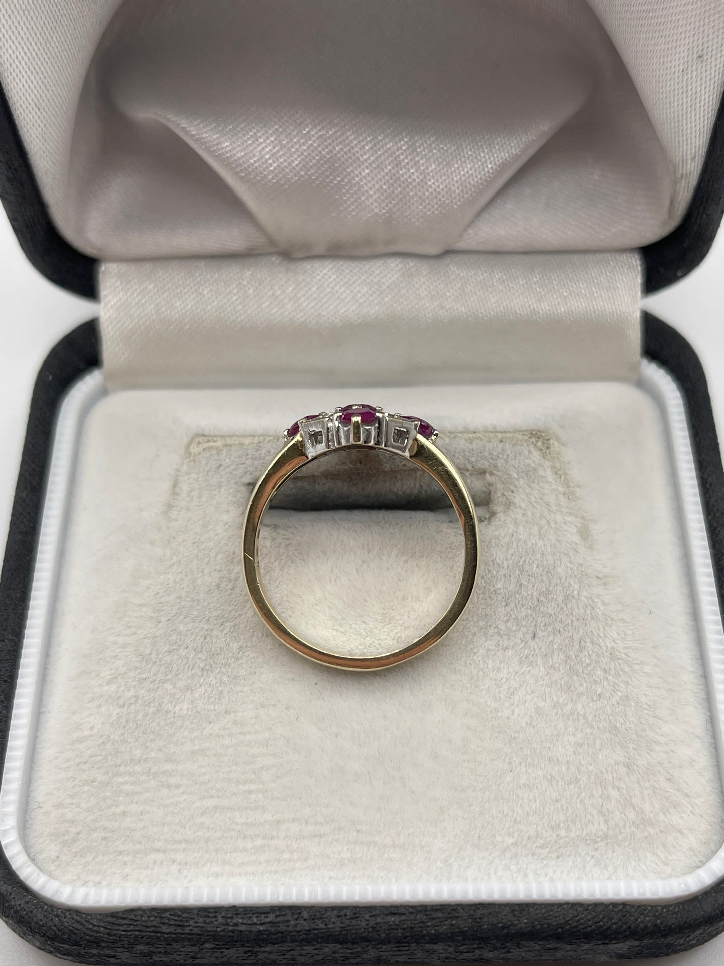 9ct gold ruby and diamond ring