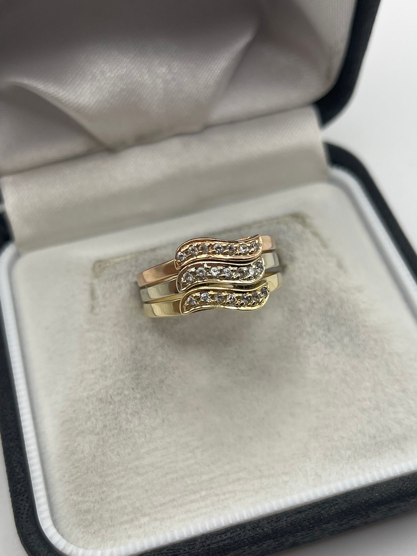 14ct tri gold cz ring