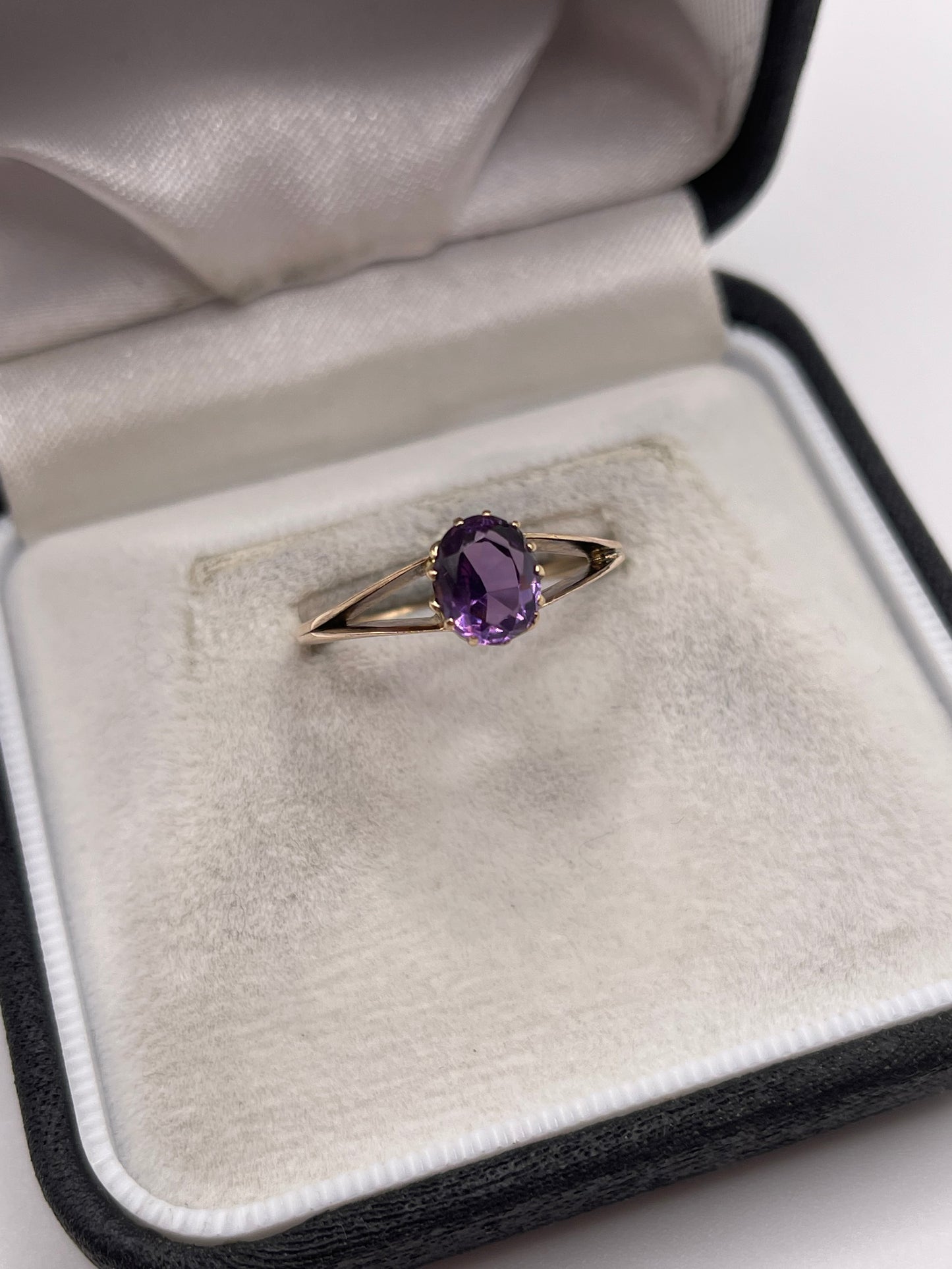 9ct gold amethyst ring