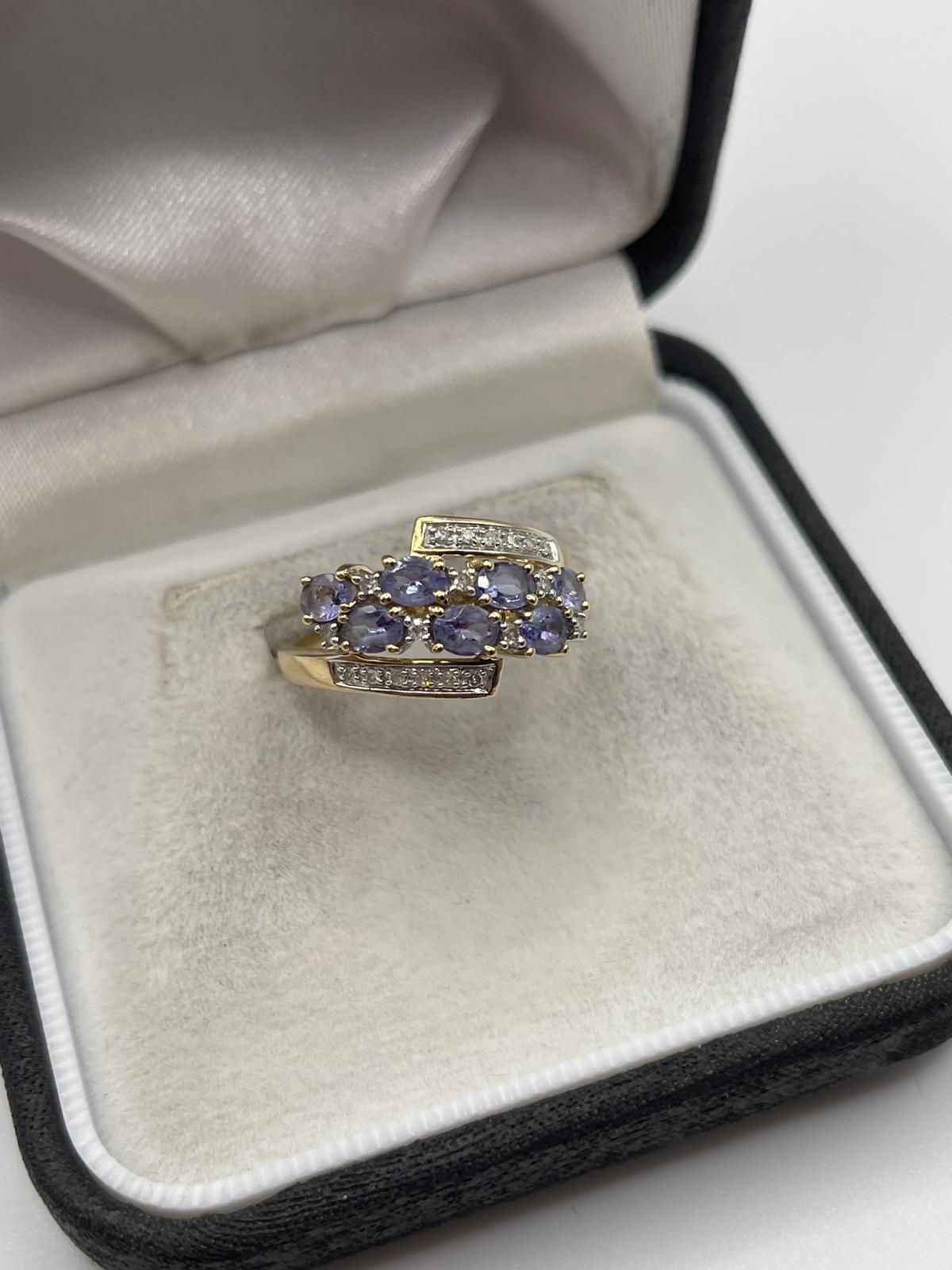 9ct gold tanzanite and diamond ring