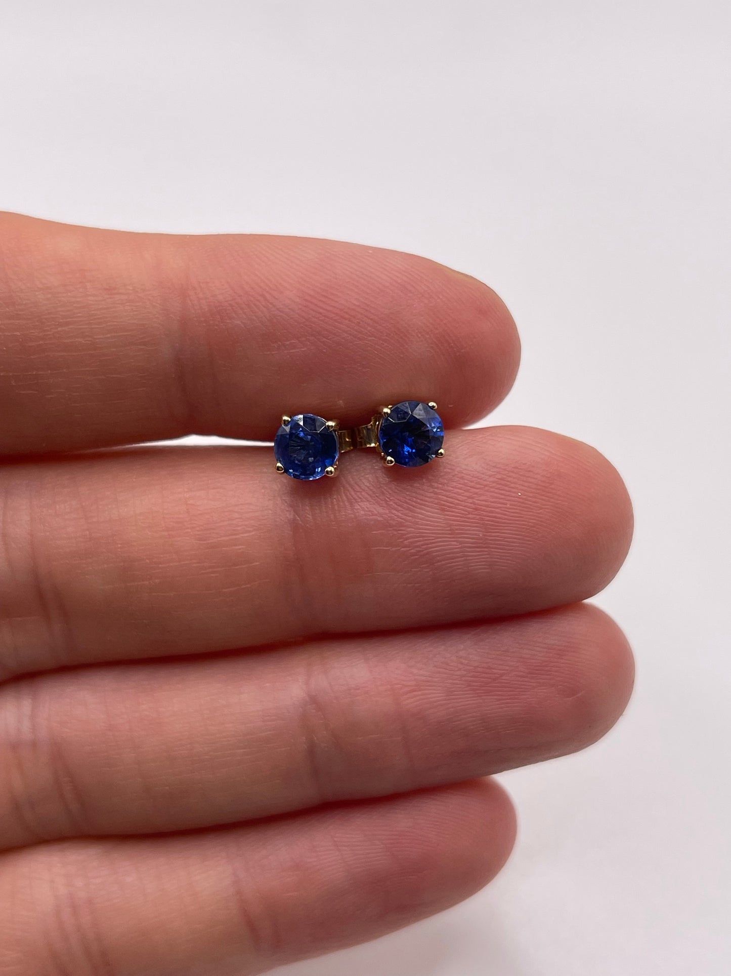 9ct gold kyanite earrings