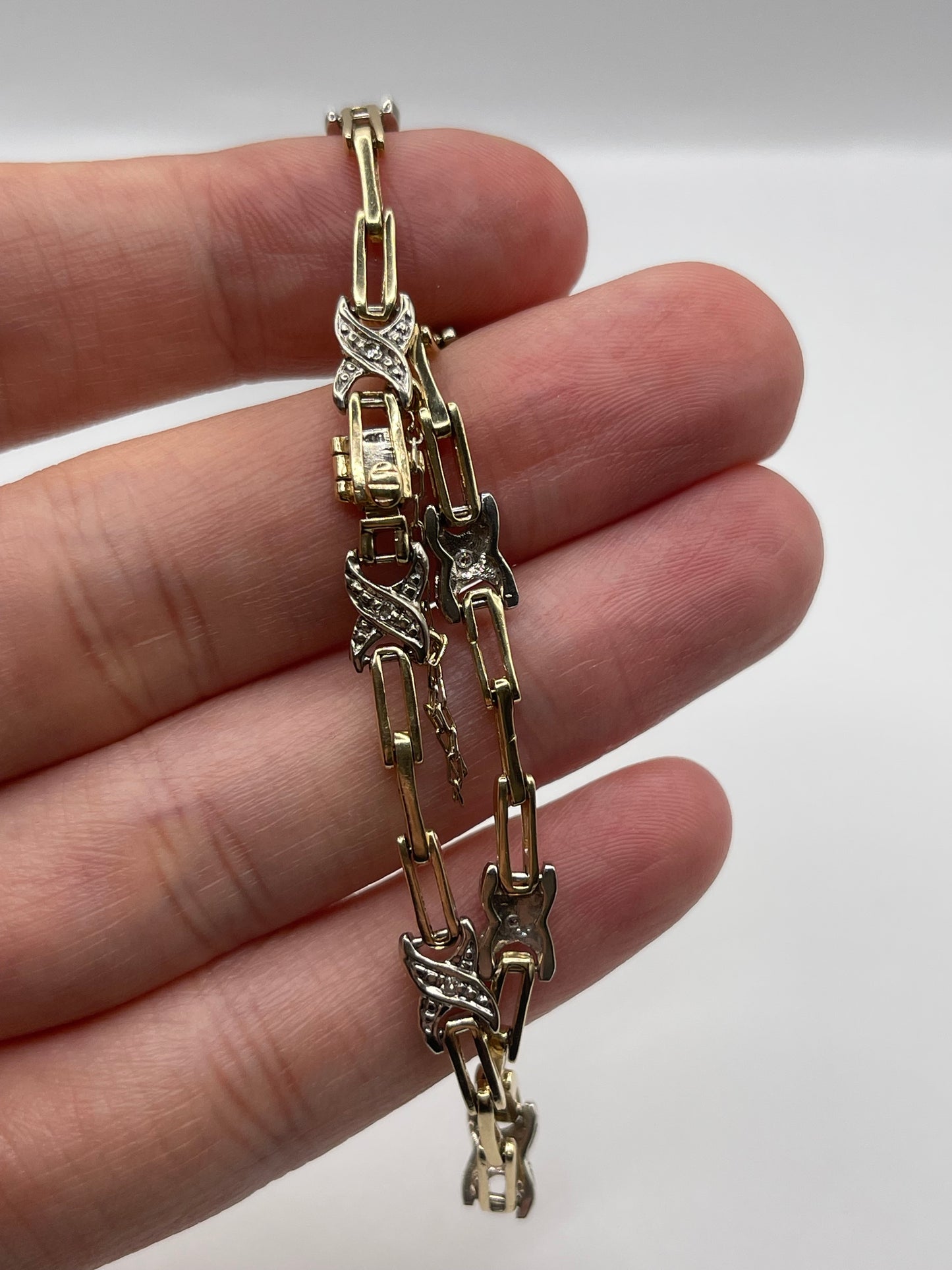 9ct gold diamond bracelet