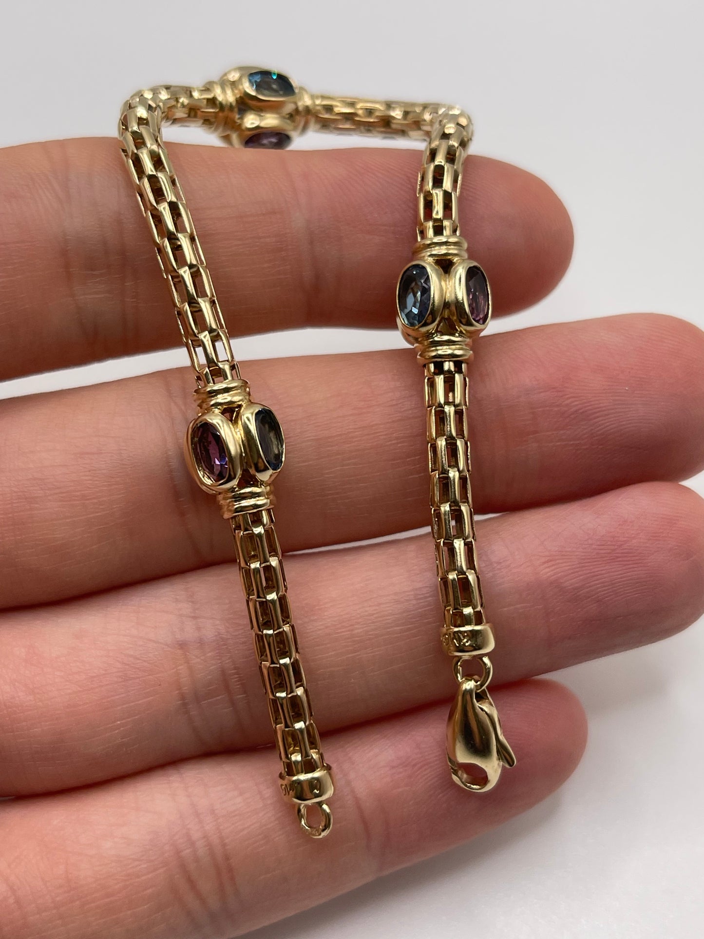 9ct gold topaz and amethyst bracelet