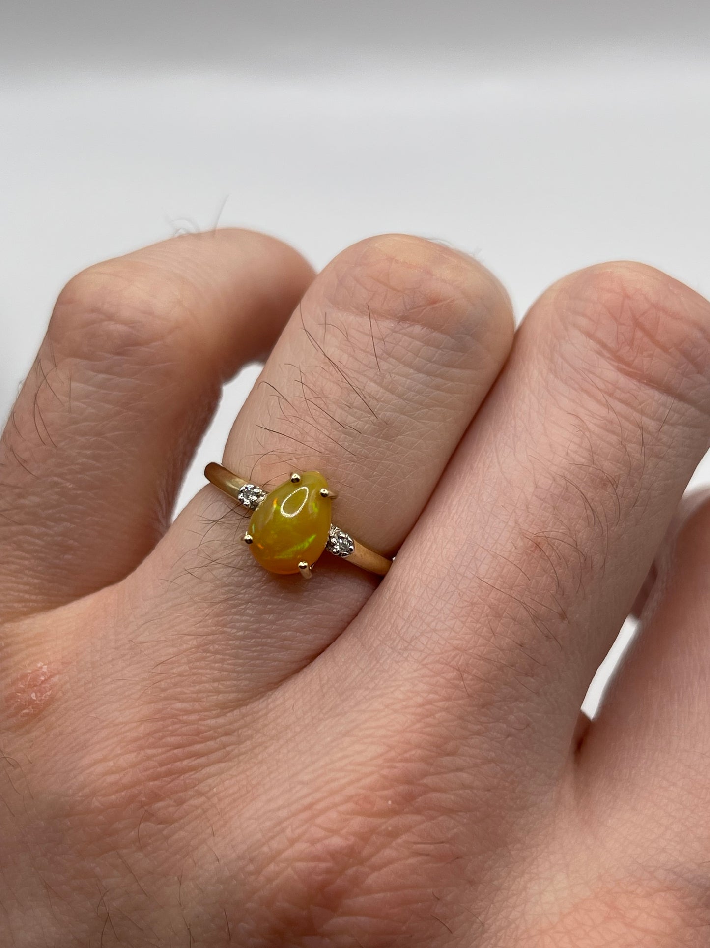 9ct gold opal and diamond ring