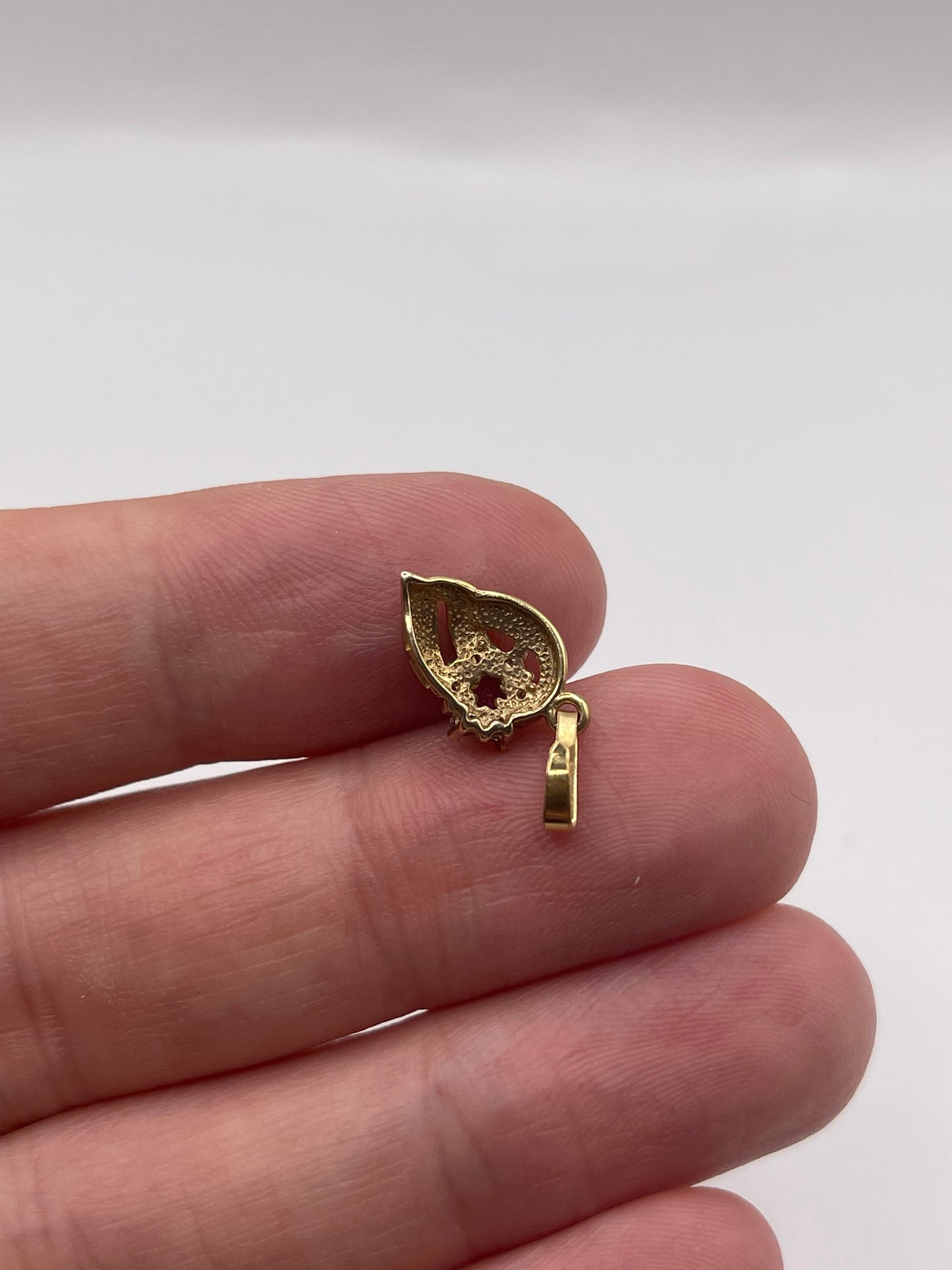 9ct gold ruby and cz pendant