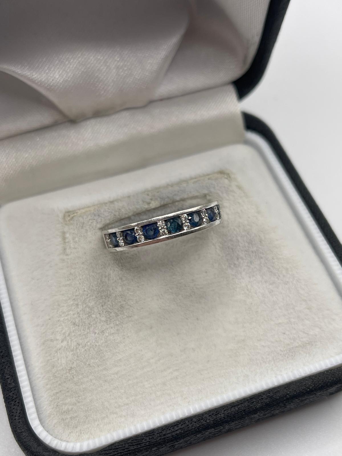 18ct gold sapphire and diamond ring