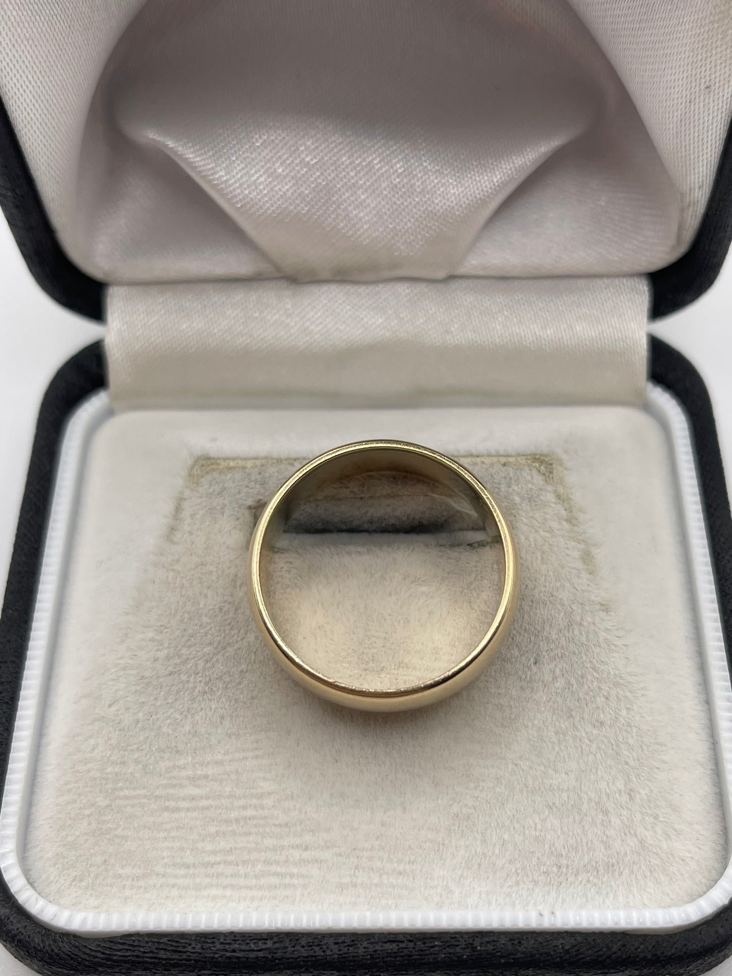 9ct gold band
