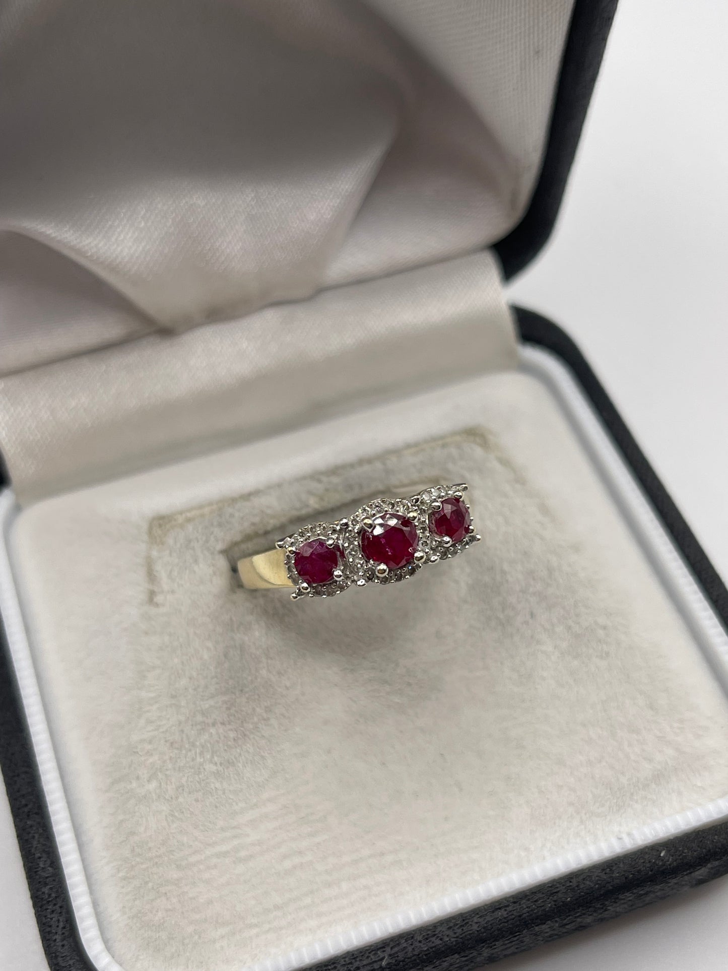 9ct gold ruby and diamond ring