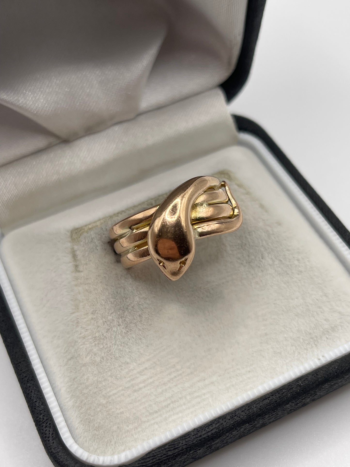Antique 9ct rose gold snake ring