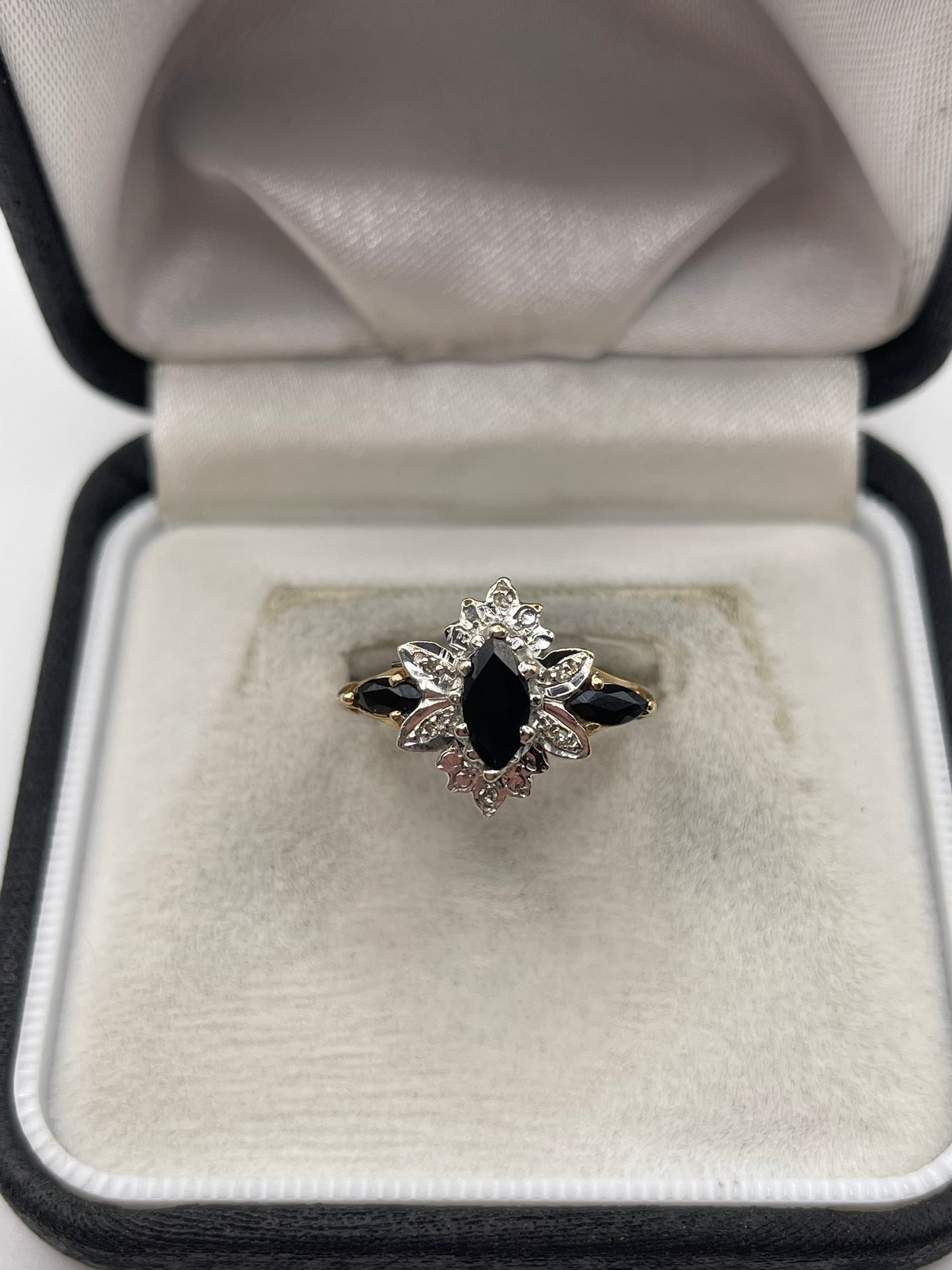 9ct gold sapphire and diamond ring