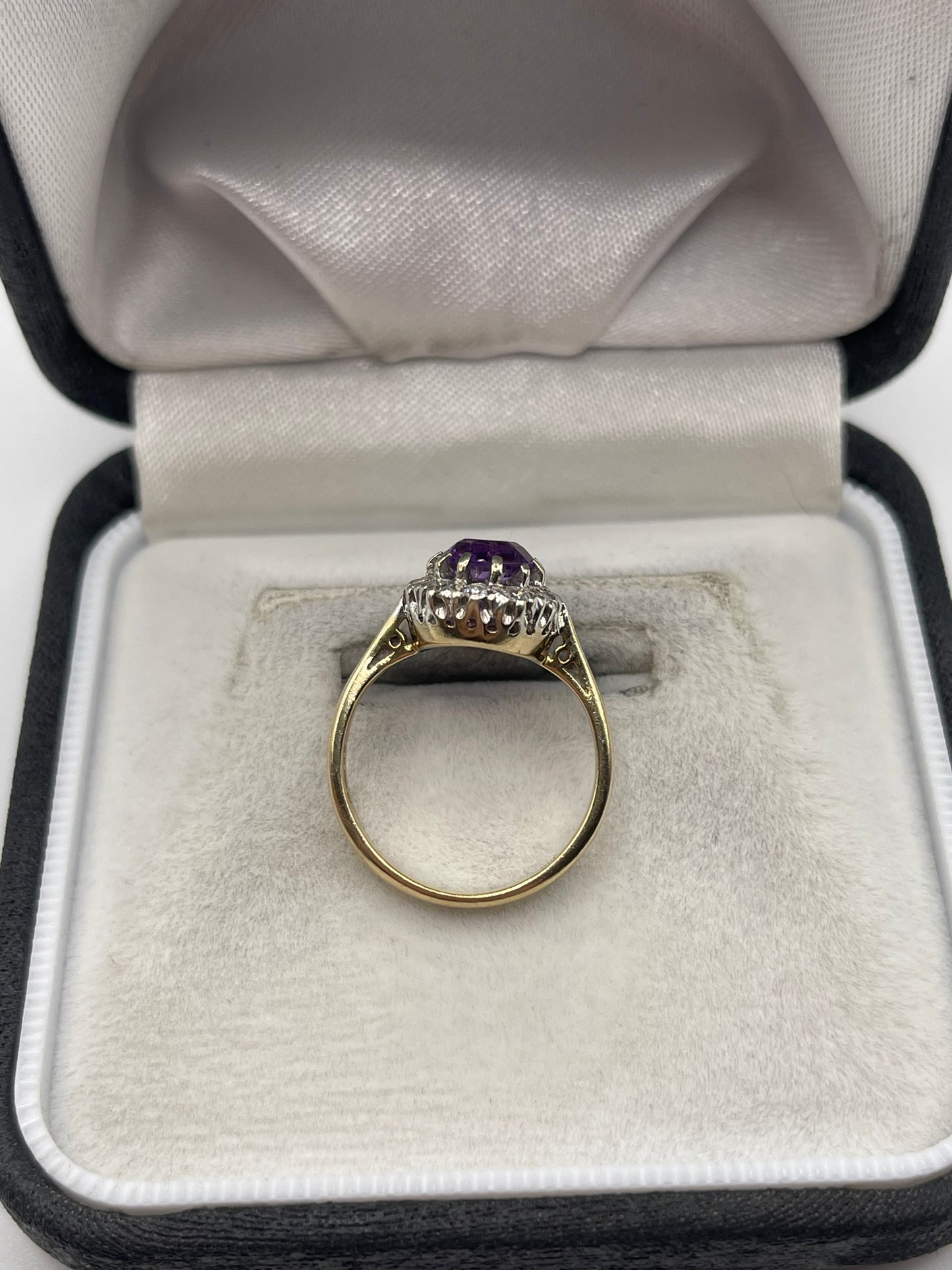 9ct gold amethyst and diamond ring