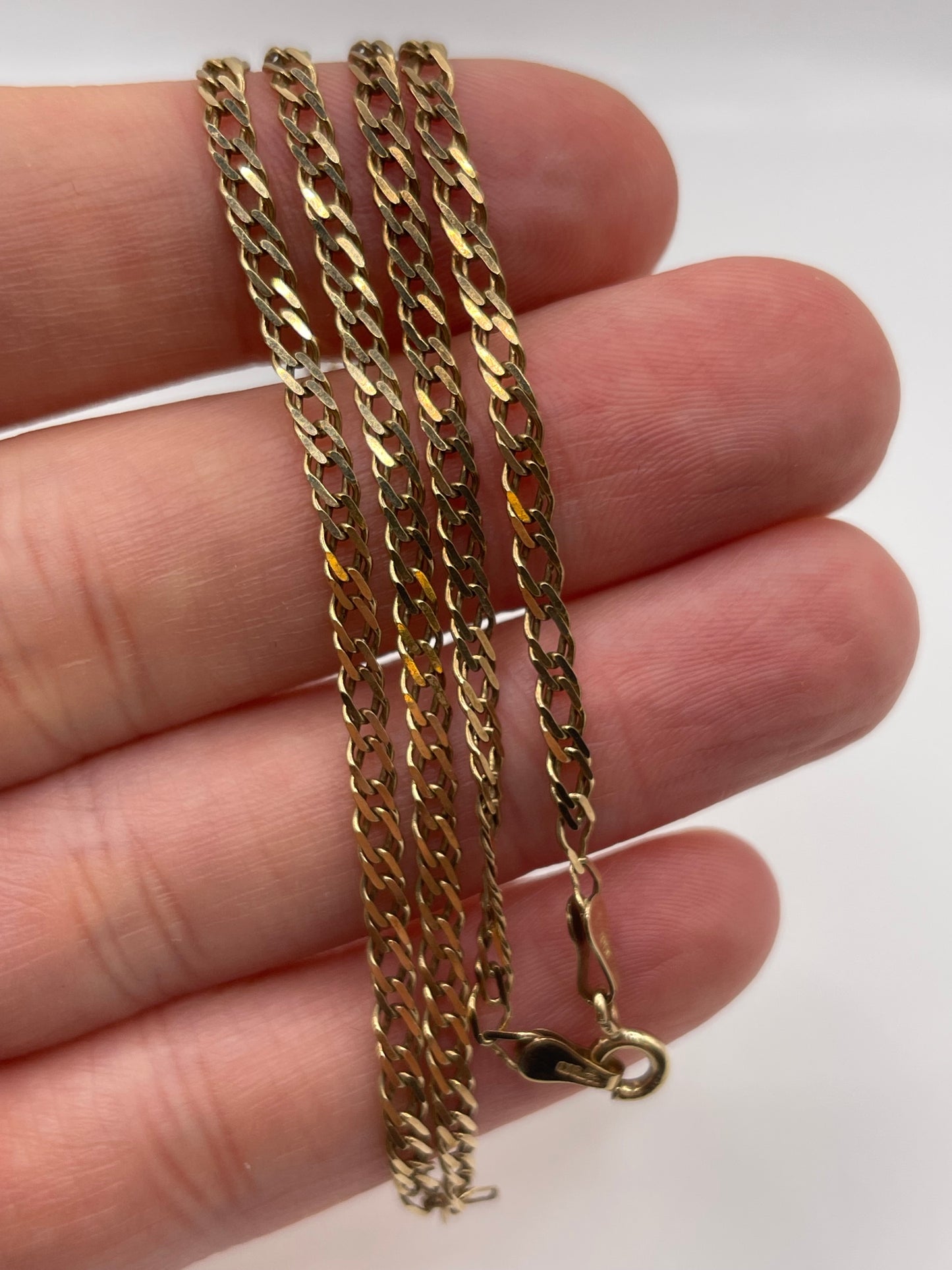9ct gold chain 49