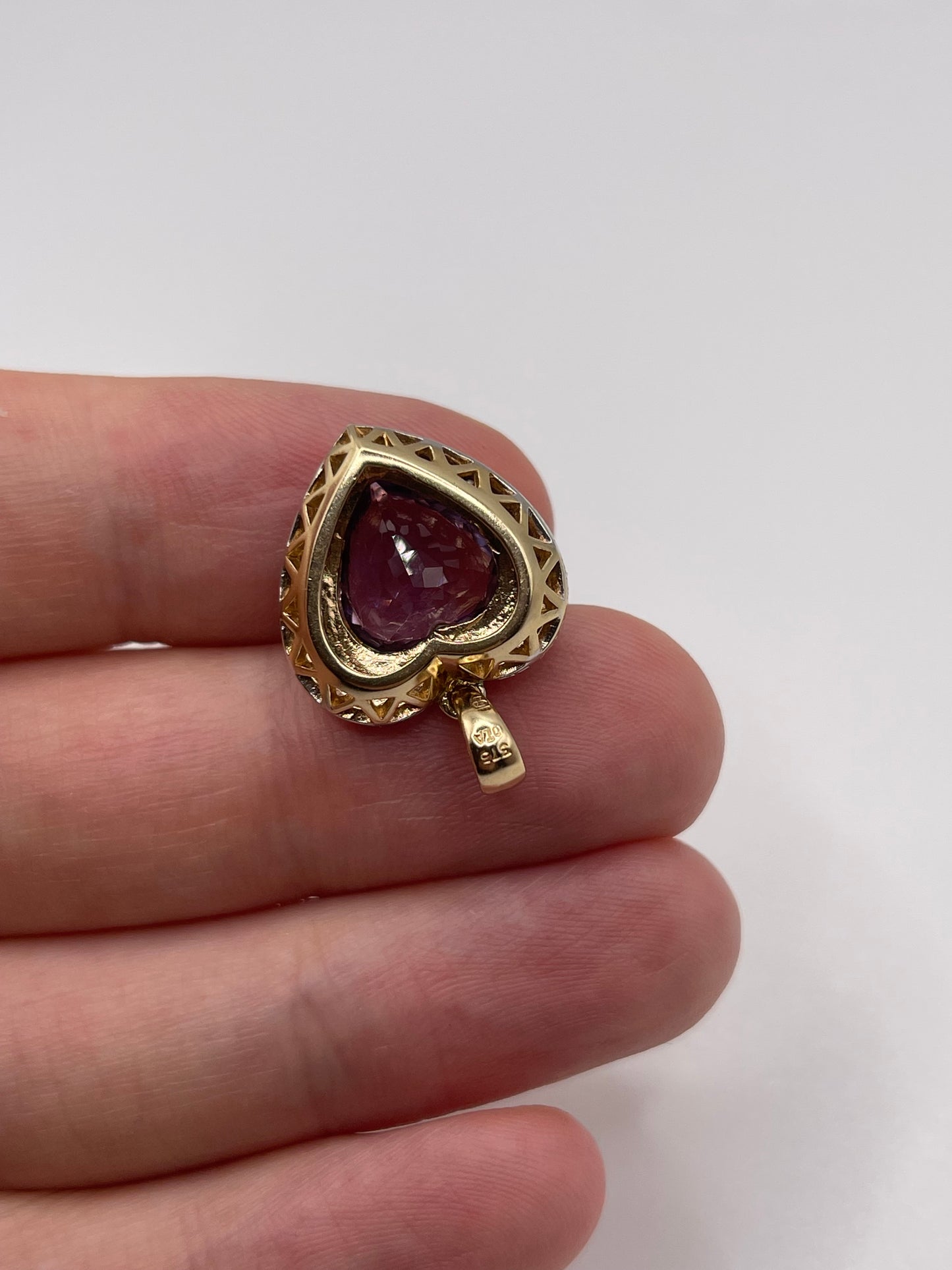 9ct gold amethyst and diamond heart pendant