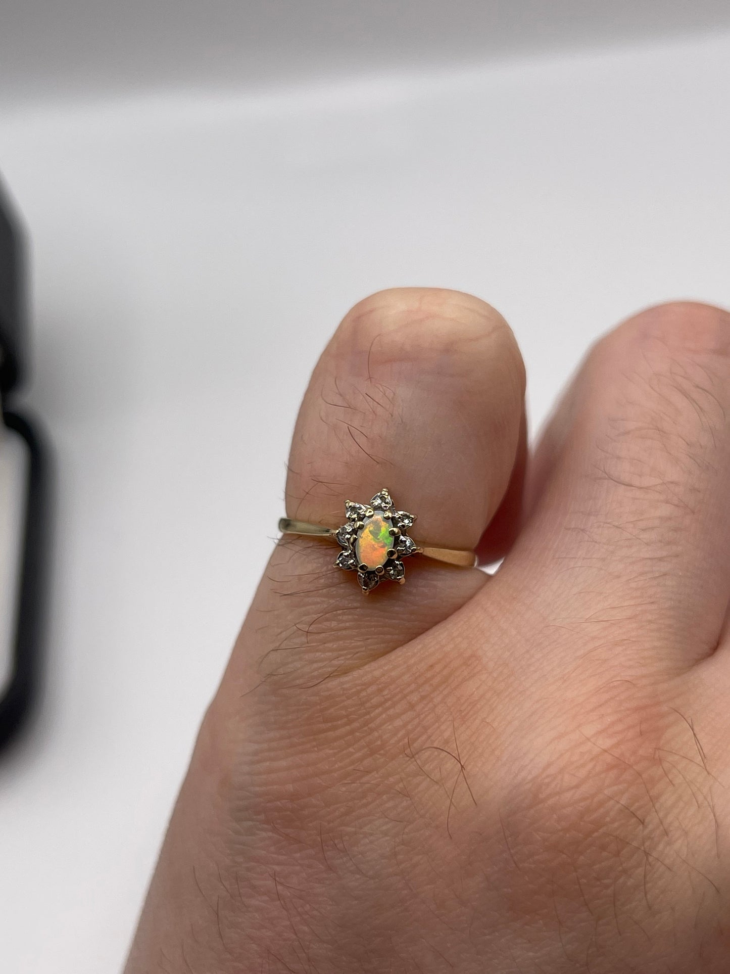 9ct gold opal and diamond ring