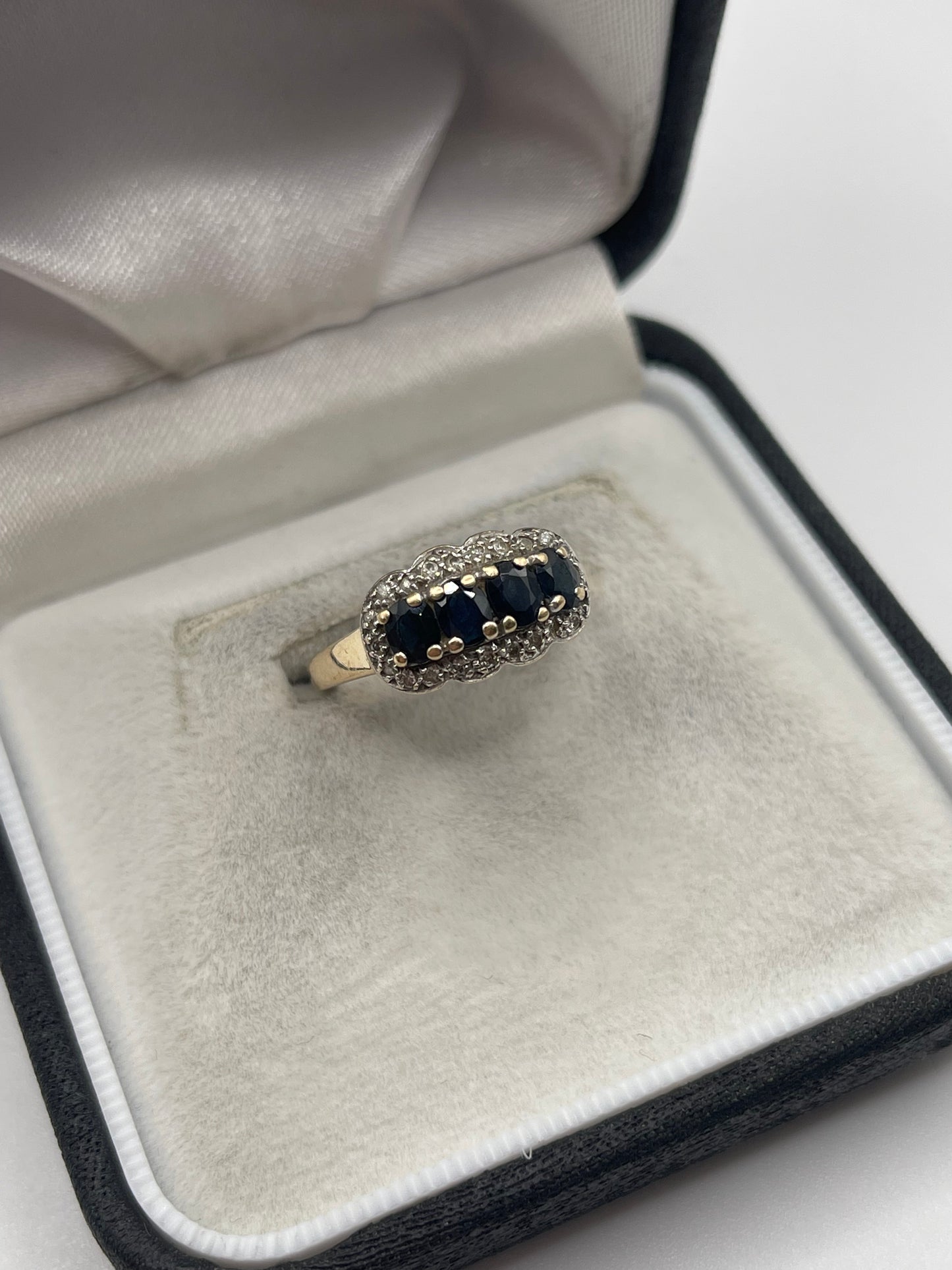 9ct gold sapphire and diamond ring
