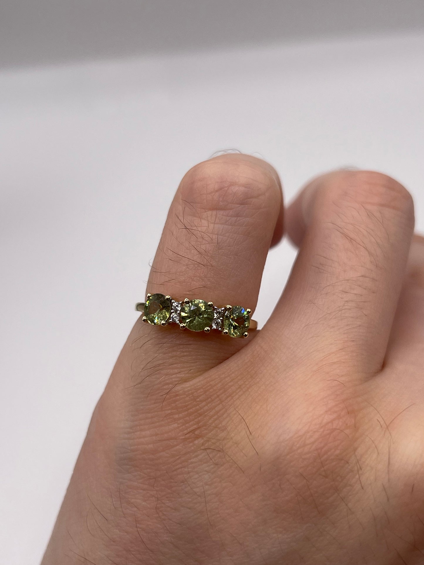 9ct gold quartz and zircon ring