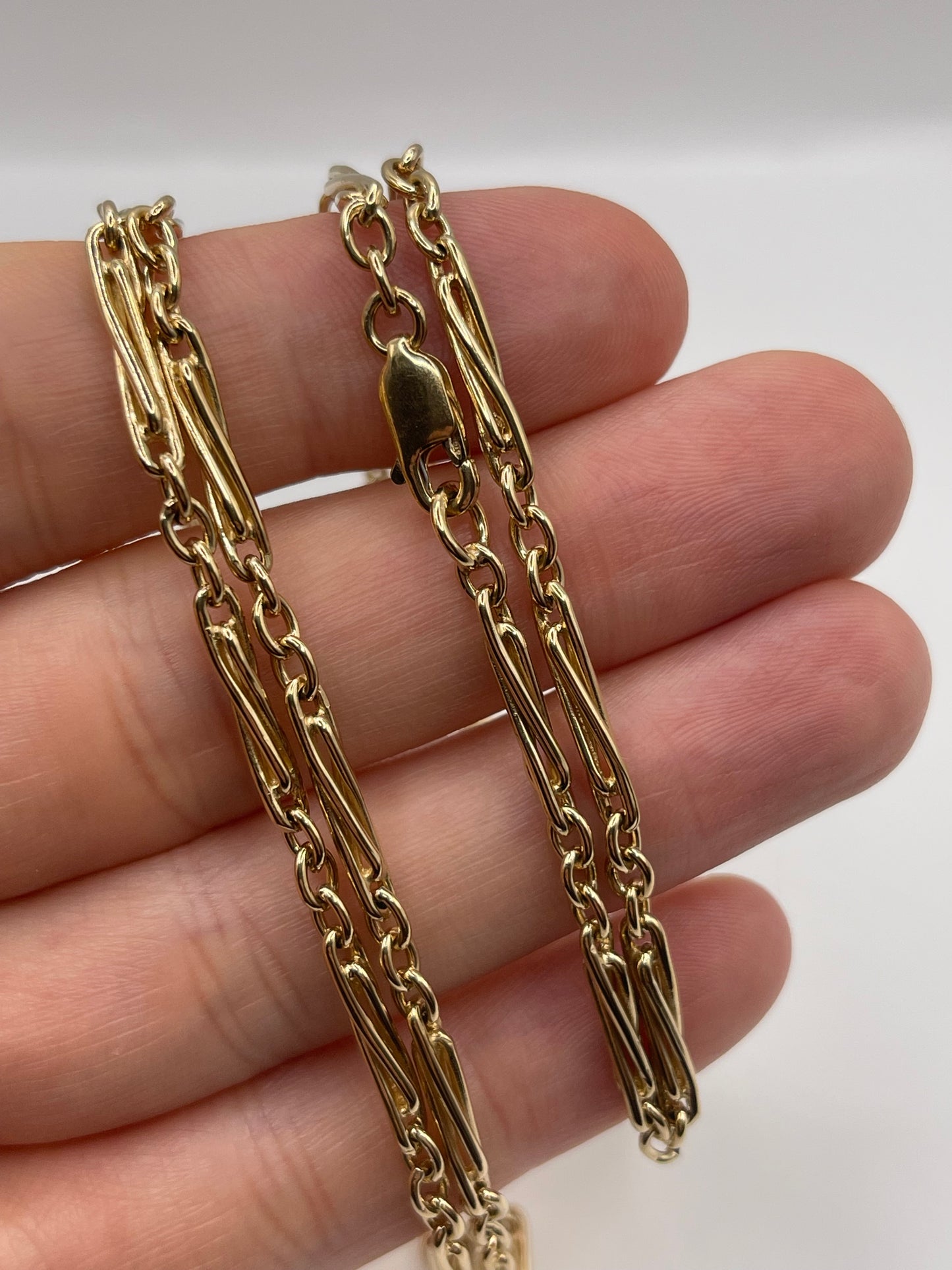 9ct gold chain 224