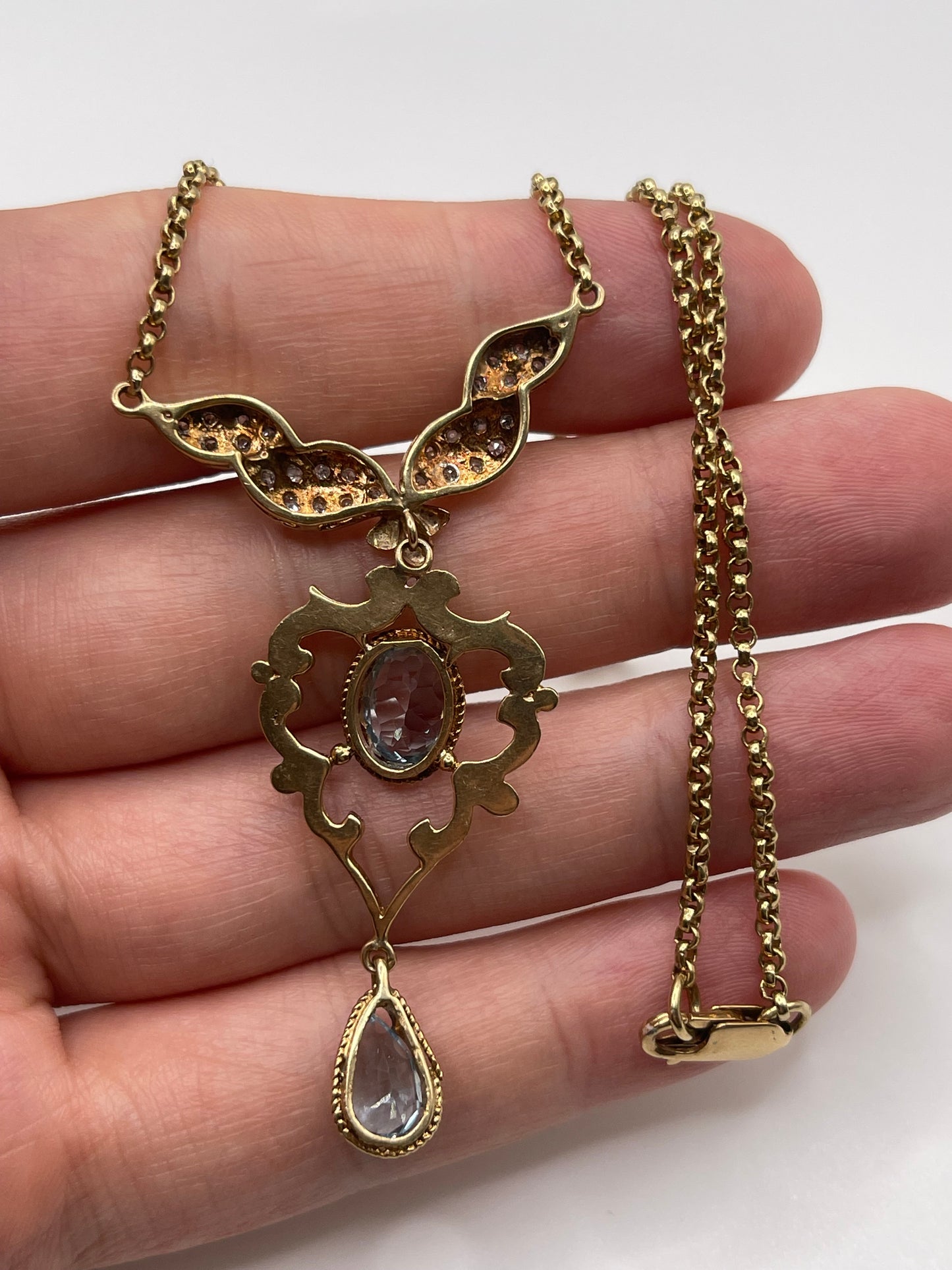 9ct gold topaz and diamond necklace