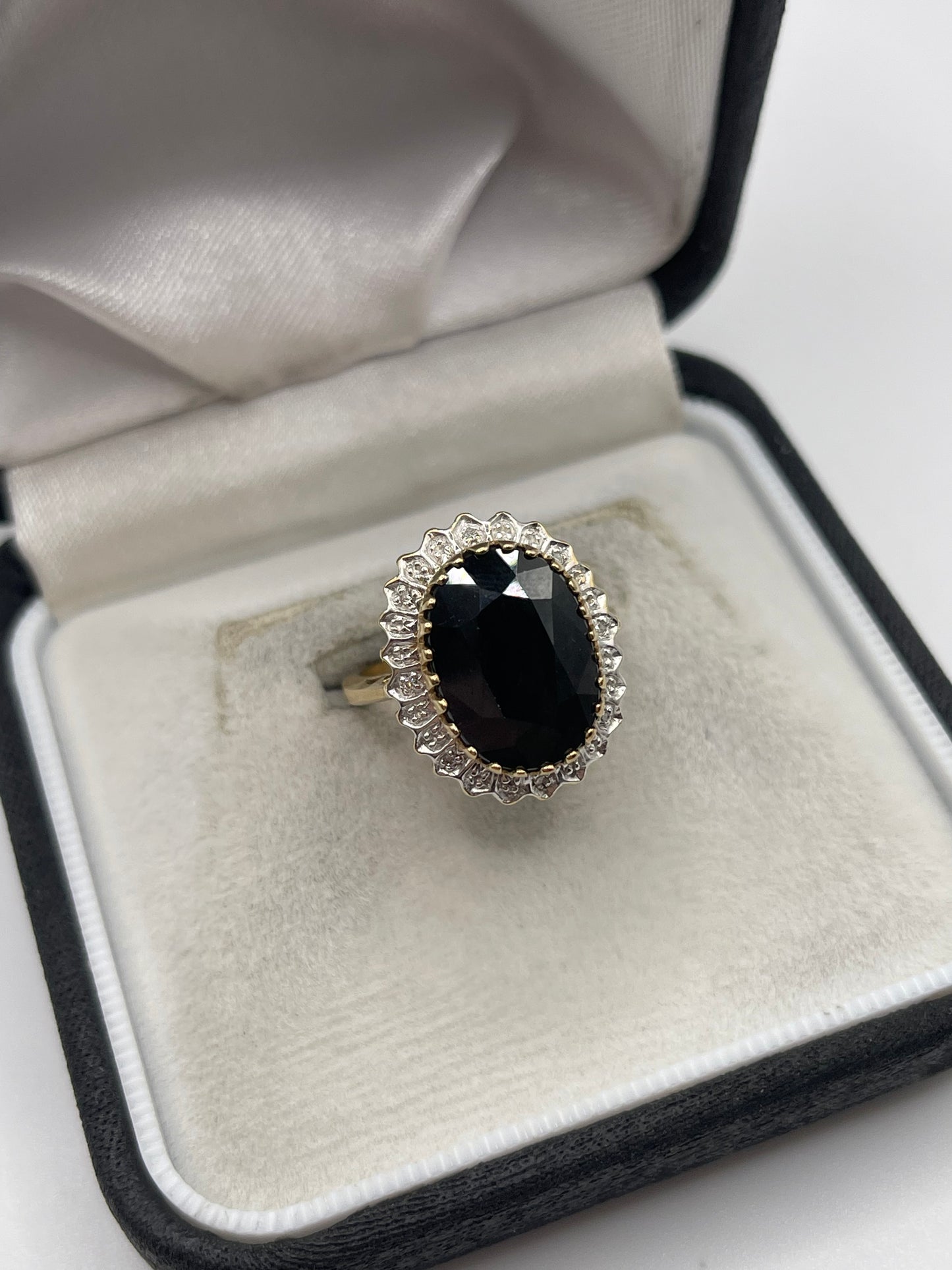 9ct gold sapphire and diamond ring