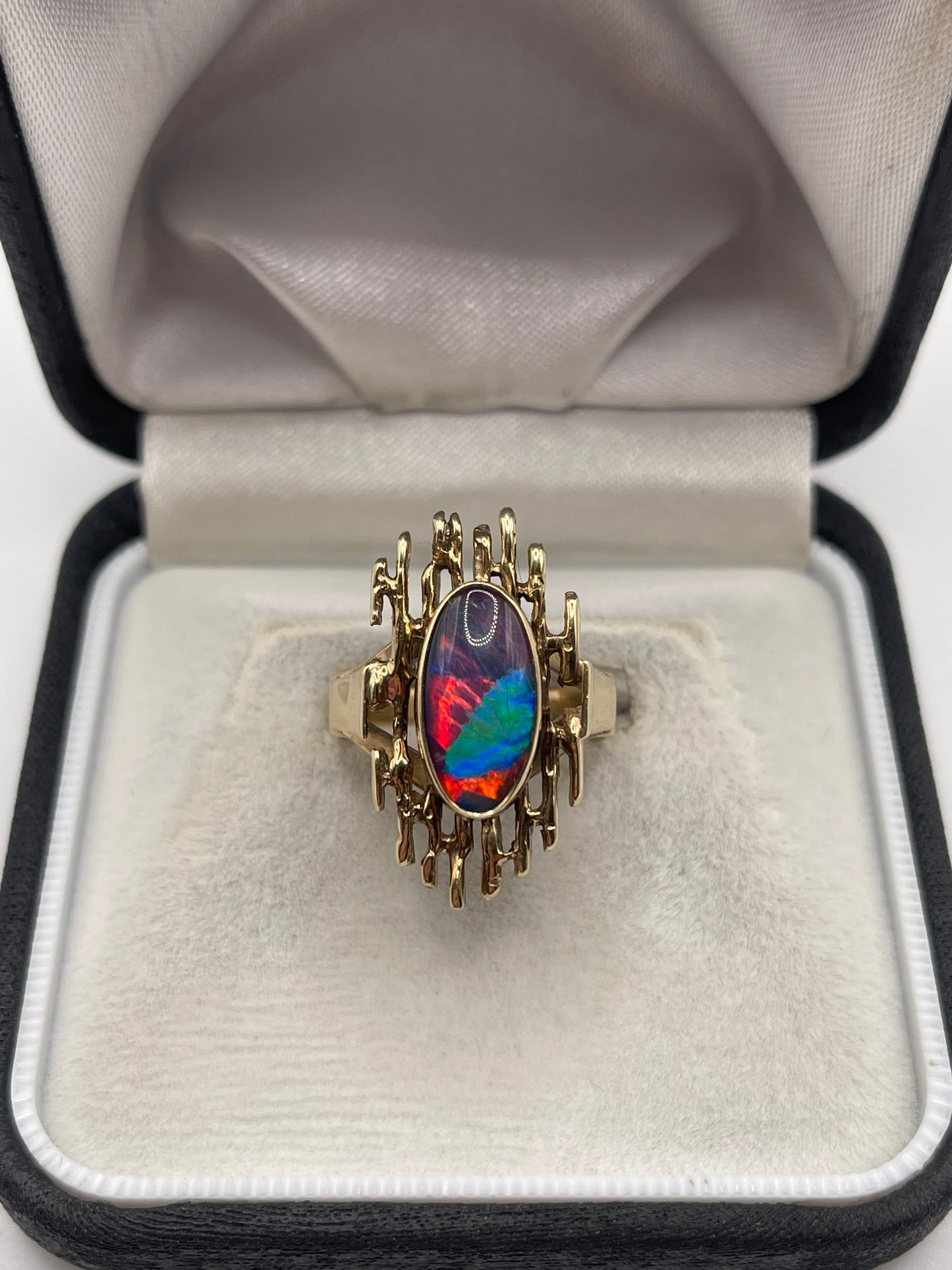 9ct gold black opal ring