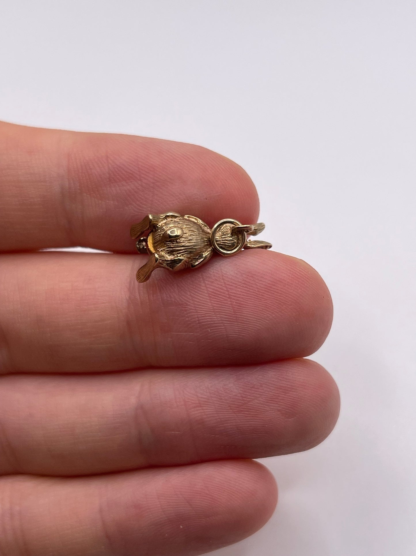 9ct gold rabbit charm